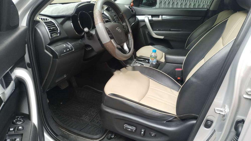 Kia Sorento   2011 - Cần bán Kia Sorento năm 2011, màu bạc
