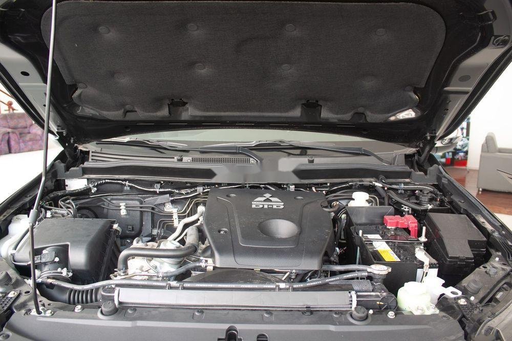 Mitsubishi Pajero 2019 - Cần bán xe Mitsubishi Pajero năm sản xuất 2019, nhiều ưu đãi