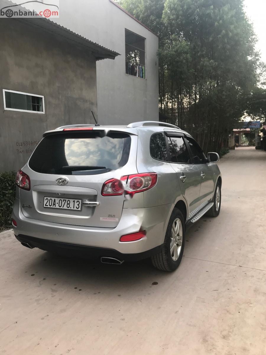 Hyundai Santa Fe SLX 2010 - Cần bán Hyundai Santa Fe SLX sản xuất năm 2010, màu bạc, xe nhập 