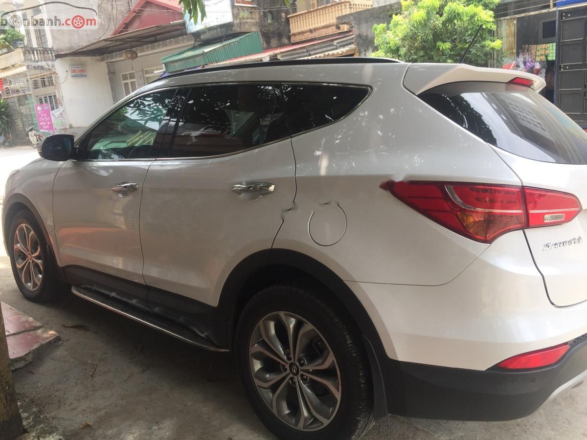 Hyundai Santa Fe 2.2L 4WD 2015 - Bán Hyundai Santa Fe 2.2L 4WD năm 2015, màu trắng