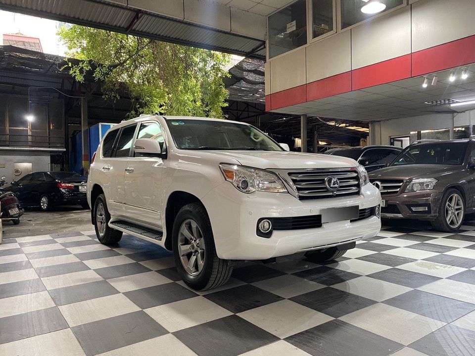 Lexus GX460 2020 - Giao ngay Lexus GX460 full option