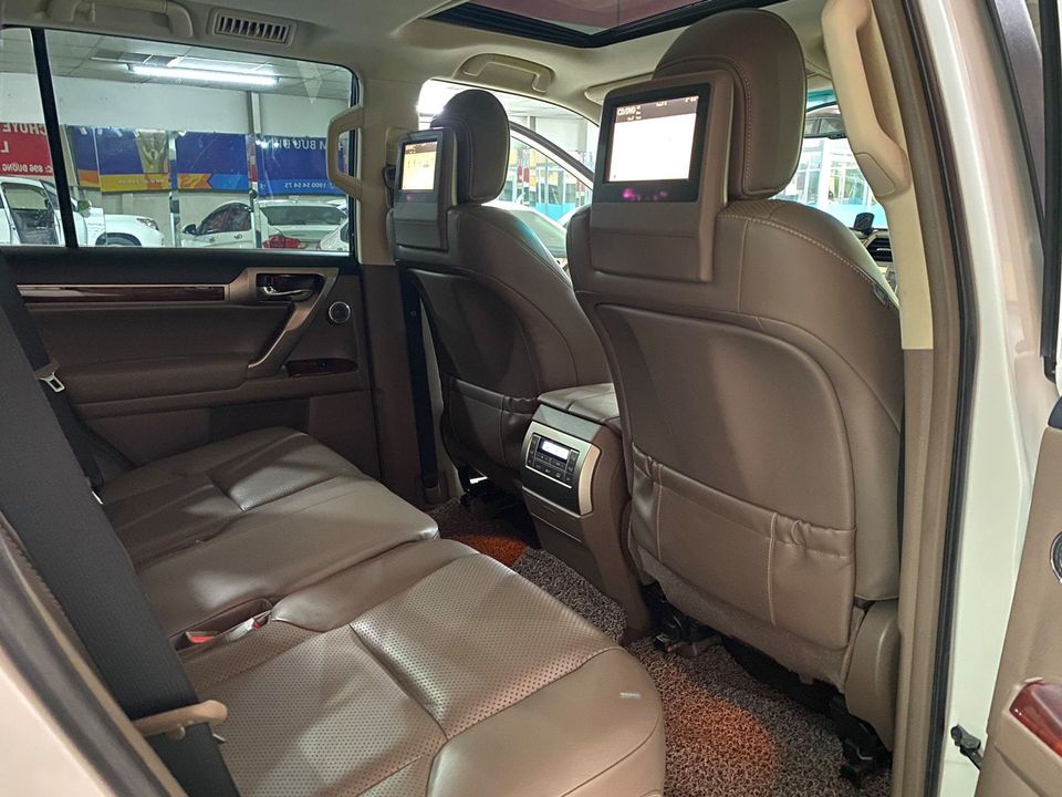 Lexus GX460 2020 - Giao ngay Lexus GX460 full option