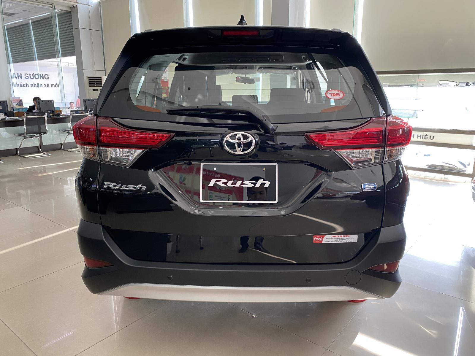 Toyota Rush 2022 mới tại Toyota An Sương