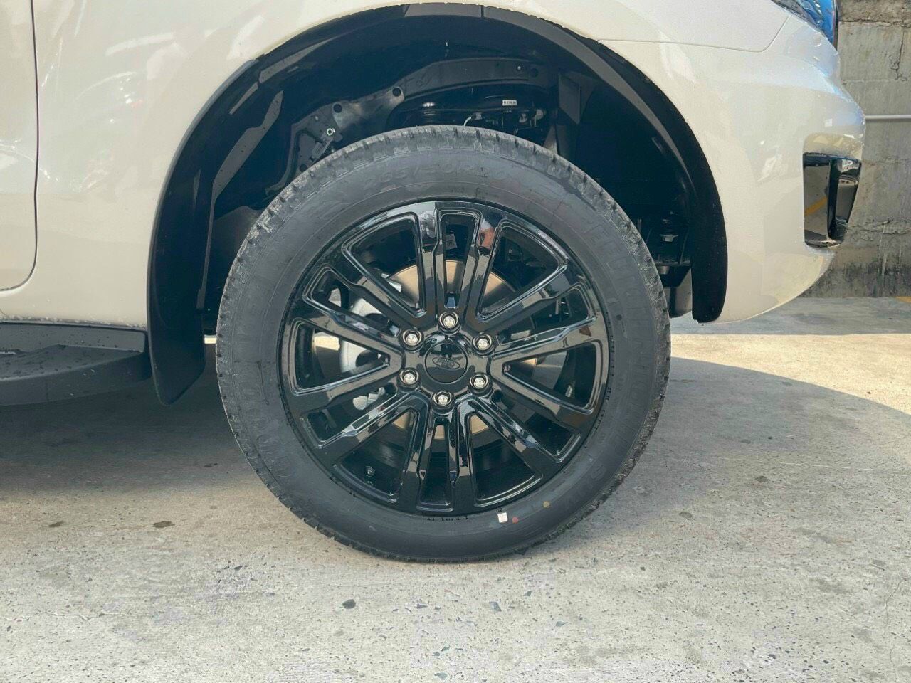 Ford Everest 2021 - City Ford - Ford Everest 2021 - Đủ màu nhận xe ngay, tặng quà lên đến hàng trăm triệu đồng