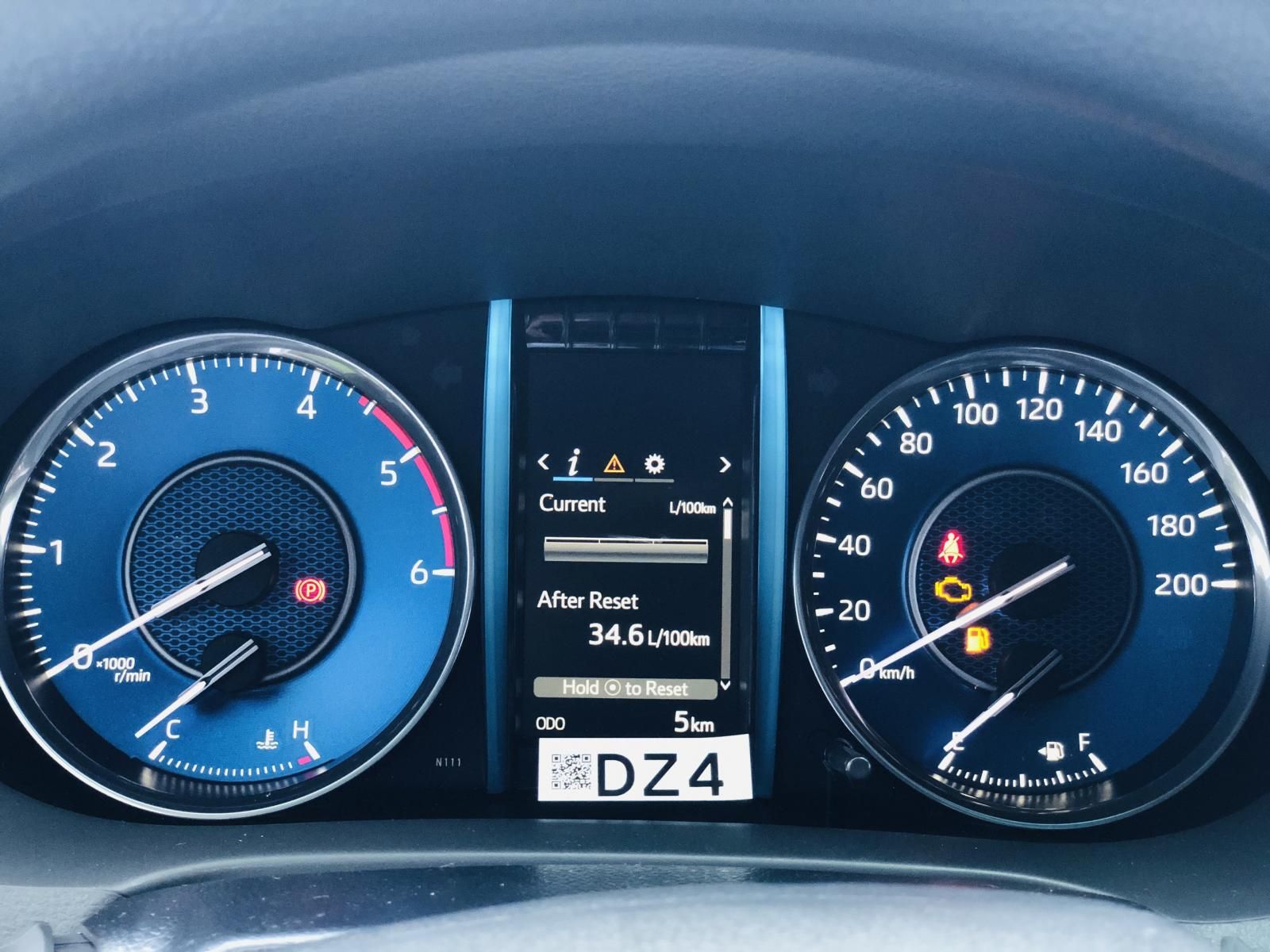 Toyota Fortuner 2021 - Toyota Fortuner 2.4 màu trắng chỉ 250tr nhận xe - khuyến mãi giảm giá tiền mặt - tặng phụ kiện giá rẻ nhất TP HCM