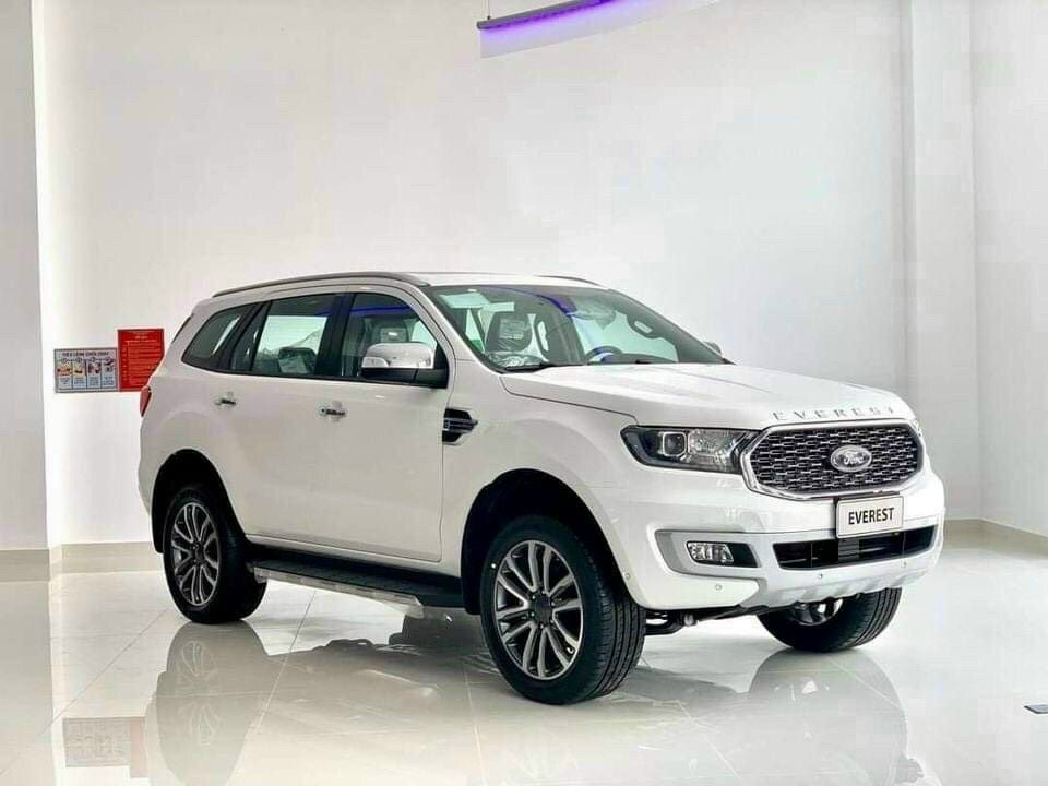 Ford Everest 2021 - Ưu đãi khủng, hỗ trợ vay 85% - Ford Everest 2021 - Đủ màu nhận xe ngay, tặng quà lên đến hàng trăm triệu đồng