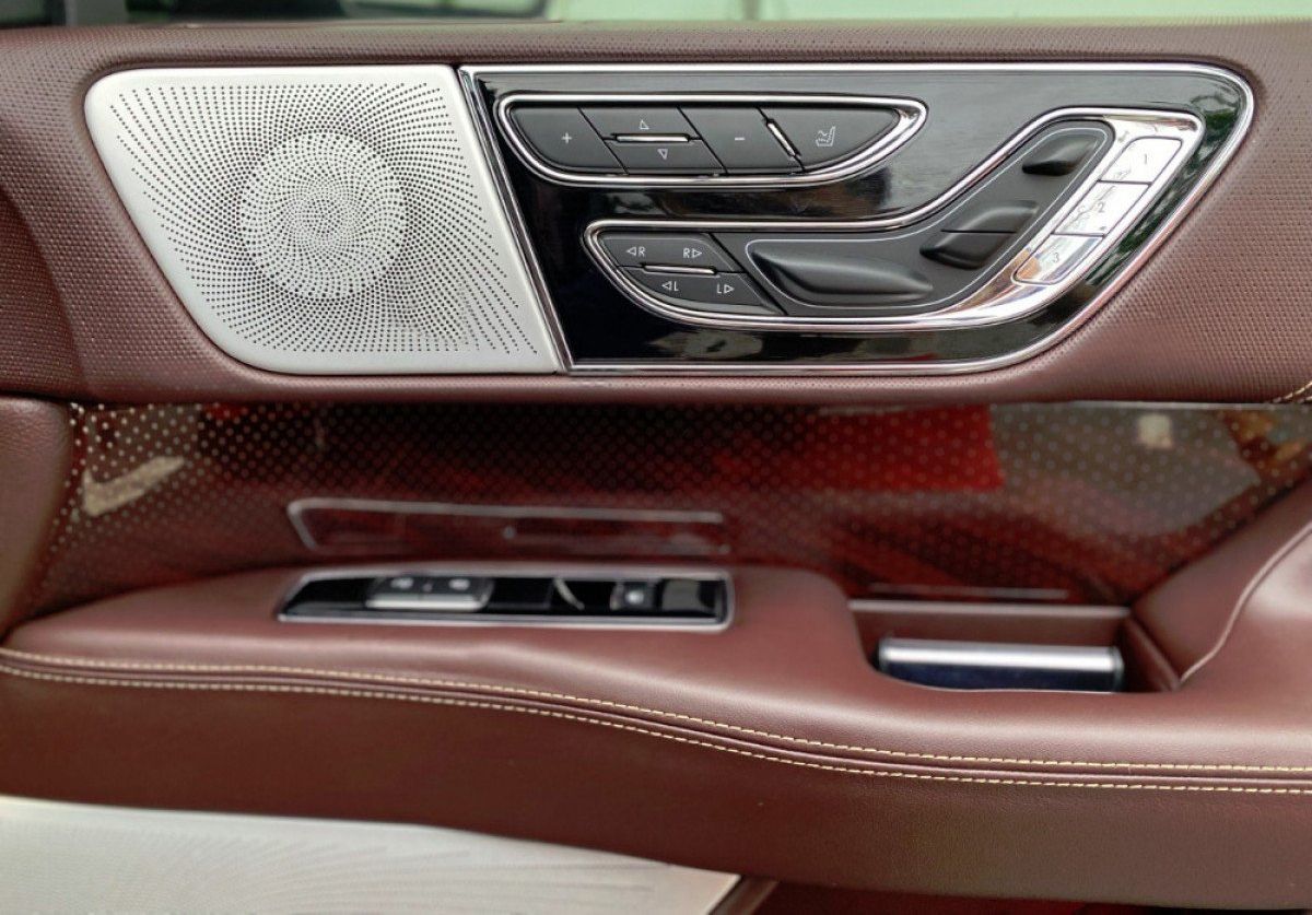 Lincoln Navigator   Black Label  2018 - Bán xe Lincoln Navigator Black Label năm sản xuất 2018, màu nâu, xe nhập