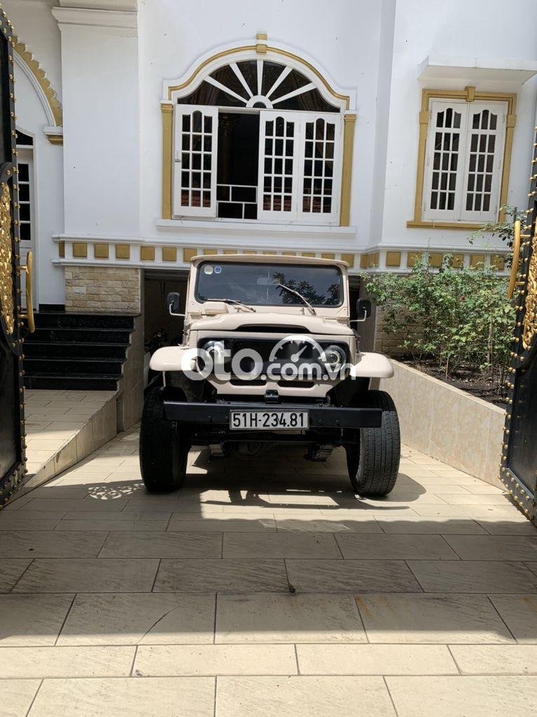 Toyota Land Cruiser 1990 - Bán Toyota Land Cruiser năm sản xuất 1990 còn mới