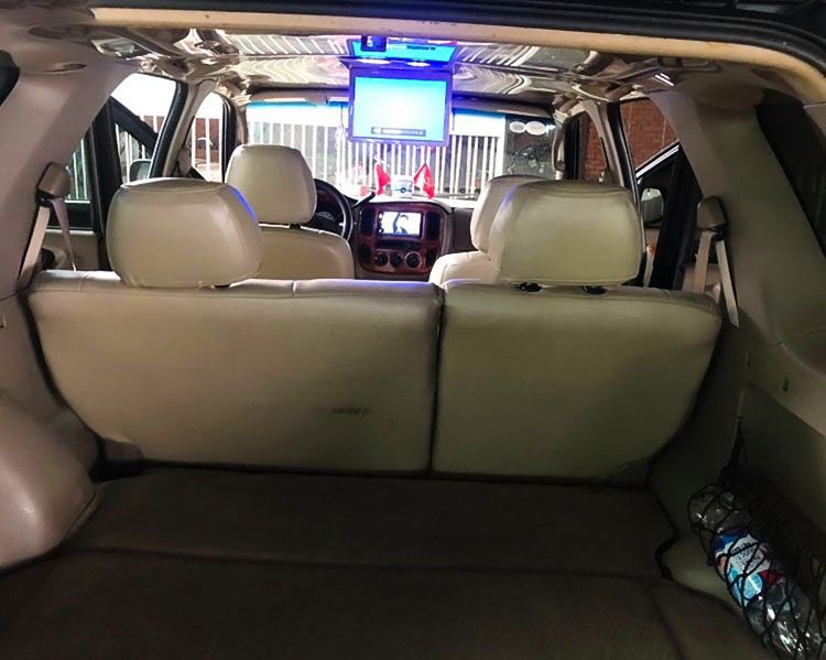 Ford Escape   3.0 V6 2001 - Cần bán xe Ford Escape 3.0 V6 sản xuất năm 2001, màu đen  