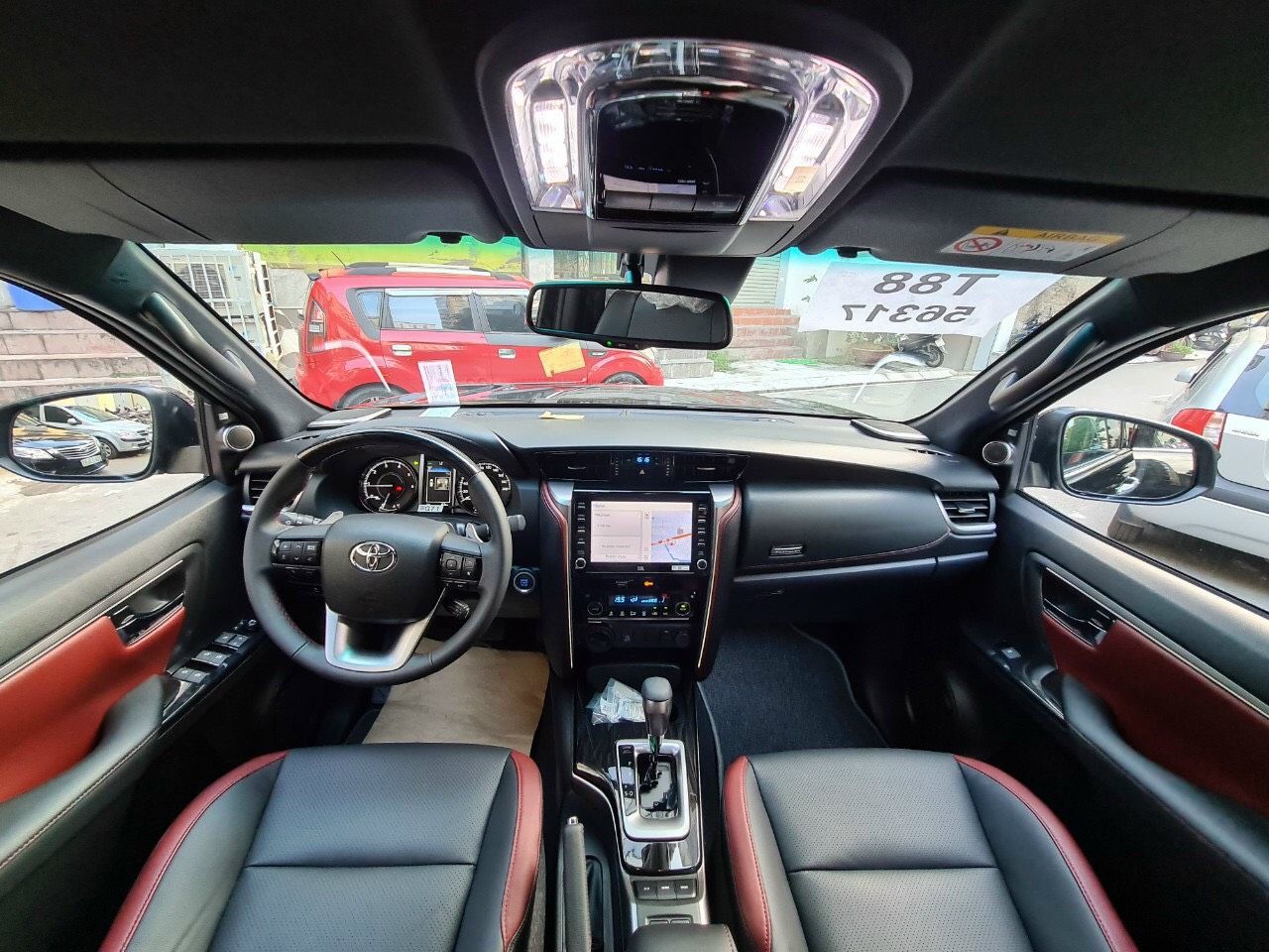 Toyota Fortuner 2021 - Toyota Fortuner chưa khi nào hạ nhiệt, giảm giá cực sốc, nhận ngay quà khủng, hỗ trợ 80%, đủ màu giao xe ngay