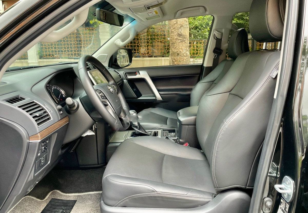 Toyota Prado   VX 2.7L  2020 - Cần bán lại xe Toyota Prado VX 2.7L 2020, màu đen, xe nhập  