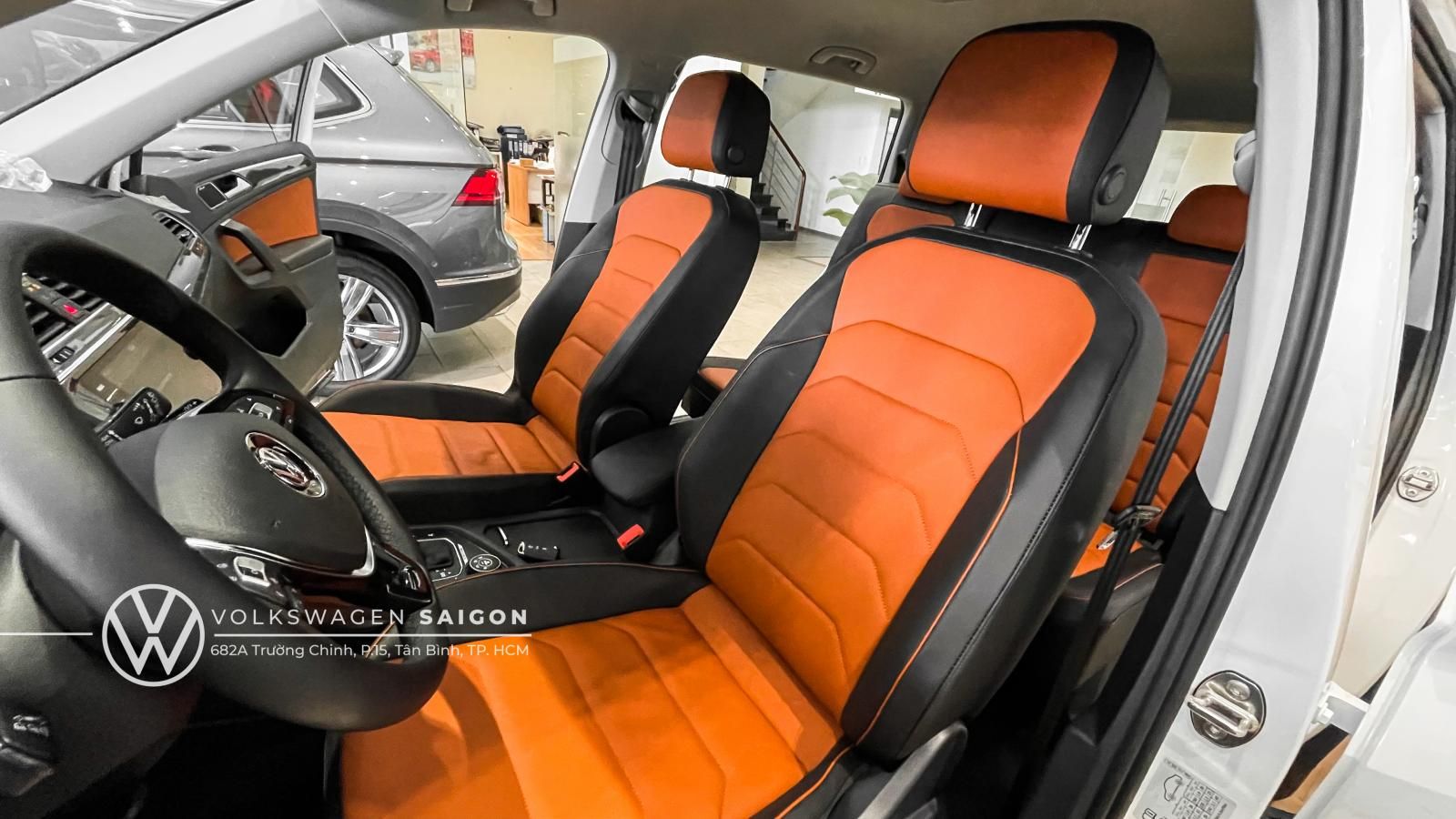 [Volkswagen Vũng Tàu ]Tiguan Luxury S 2022 màu trắng, động cơ 2.0 Turbo, SUV 7 chỗ gầm cao cho gia đình, dẫn động 2 cầu