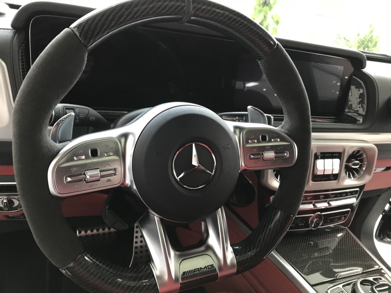 Ban xe Mercedes Benz G63 AMG sản xuất 2022 mới 100% CÓ XE LUÔN 