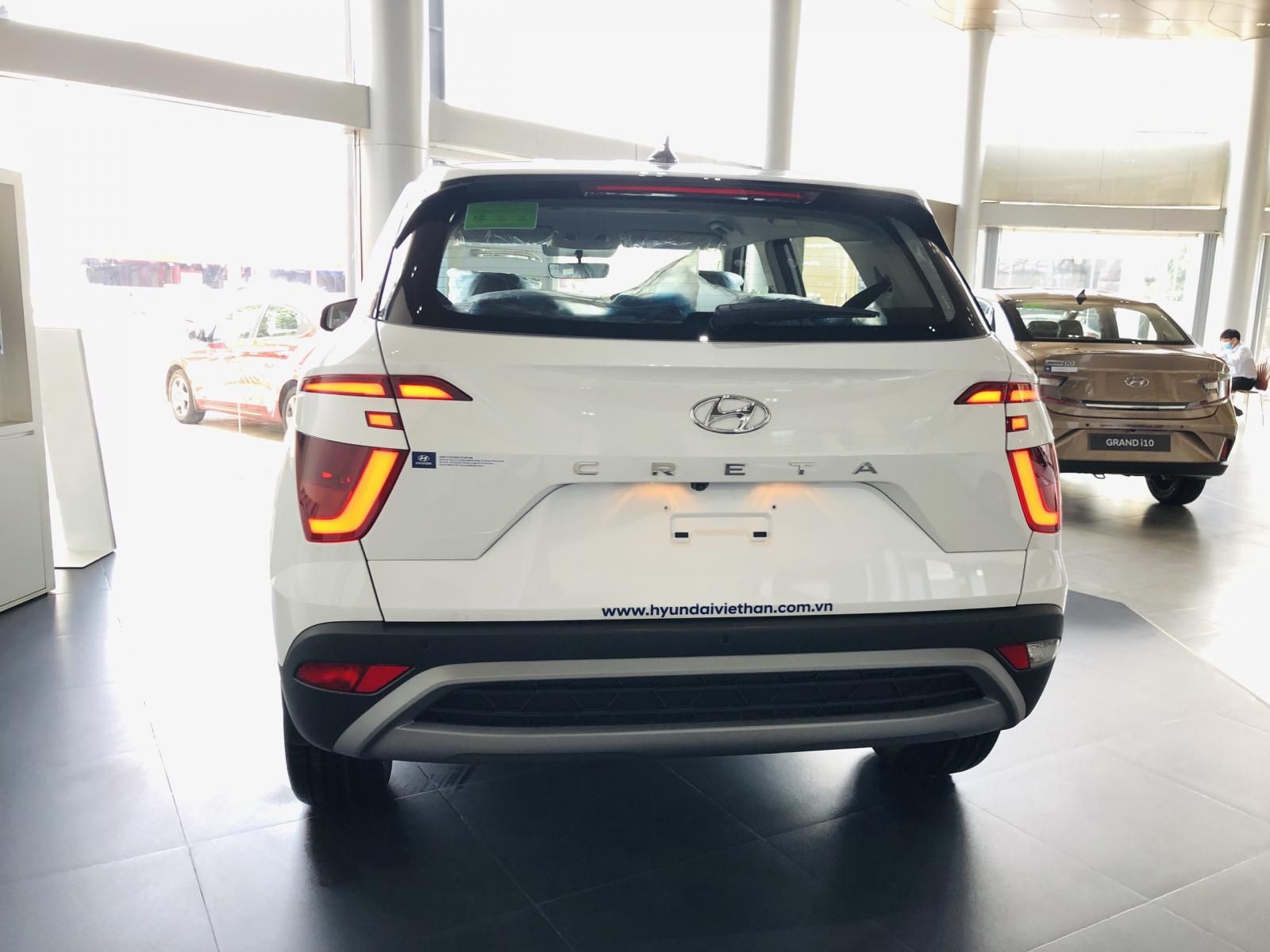 Hyundai Creta 2022 - Cao cấp tháng 10 giảm ngay 20tr - Giá xe tốt nhất thị trường, tặng kèm phụ kiện chính hãng
