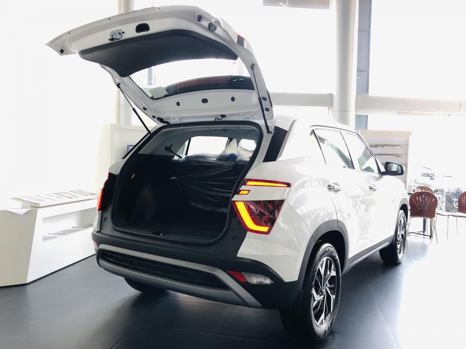 Hyundai Creta 2022 - Cao cấp tháng 10 giảm ngay 20tr - Giá xe tốt nhất thị trường, tặng kèm phụ kiện chính hãng