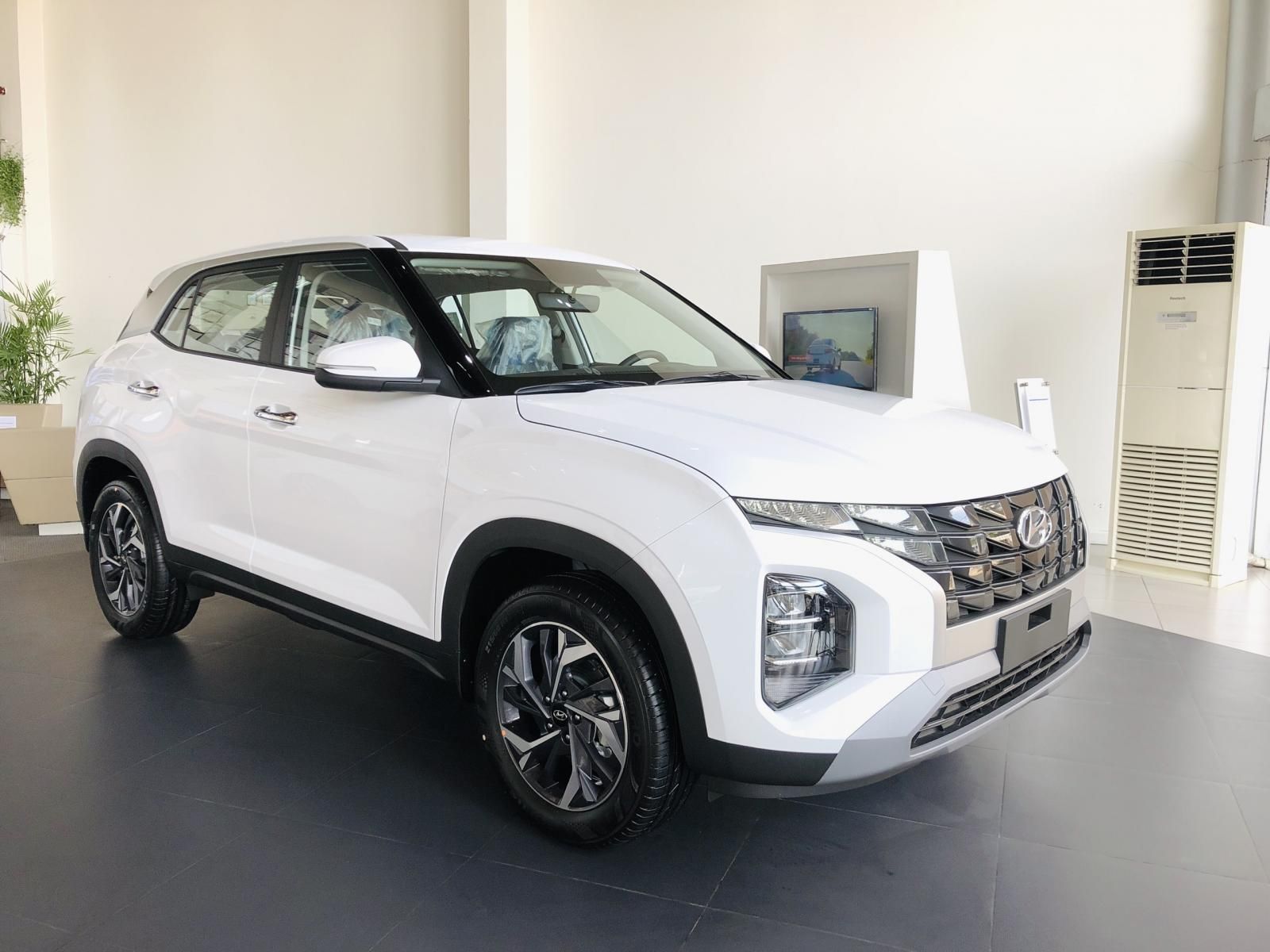Hyundai Creta 2022 - Cao cấp tháng 10 giảm ngay 20tr - Giá xe tốt nhất thị trường, tặng kèm phụ kiện chính hãng