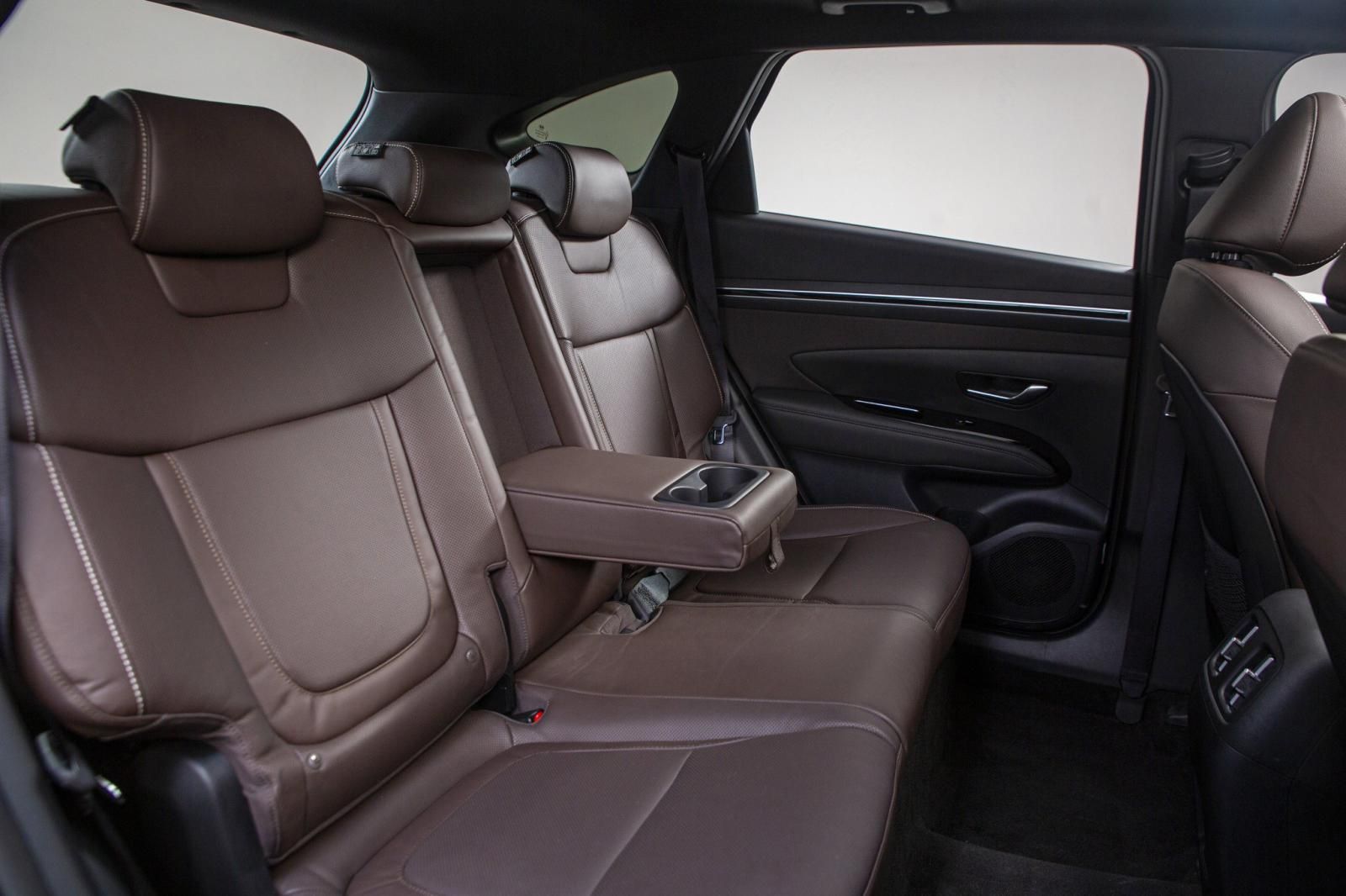 Hyundai Tucson 2022 - Tháng 10 Tucson về nhiều, xe đủ màu sẵn giao ngay. Giá thấp nhất thị trường