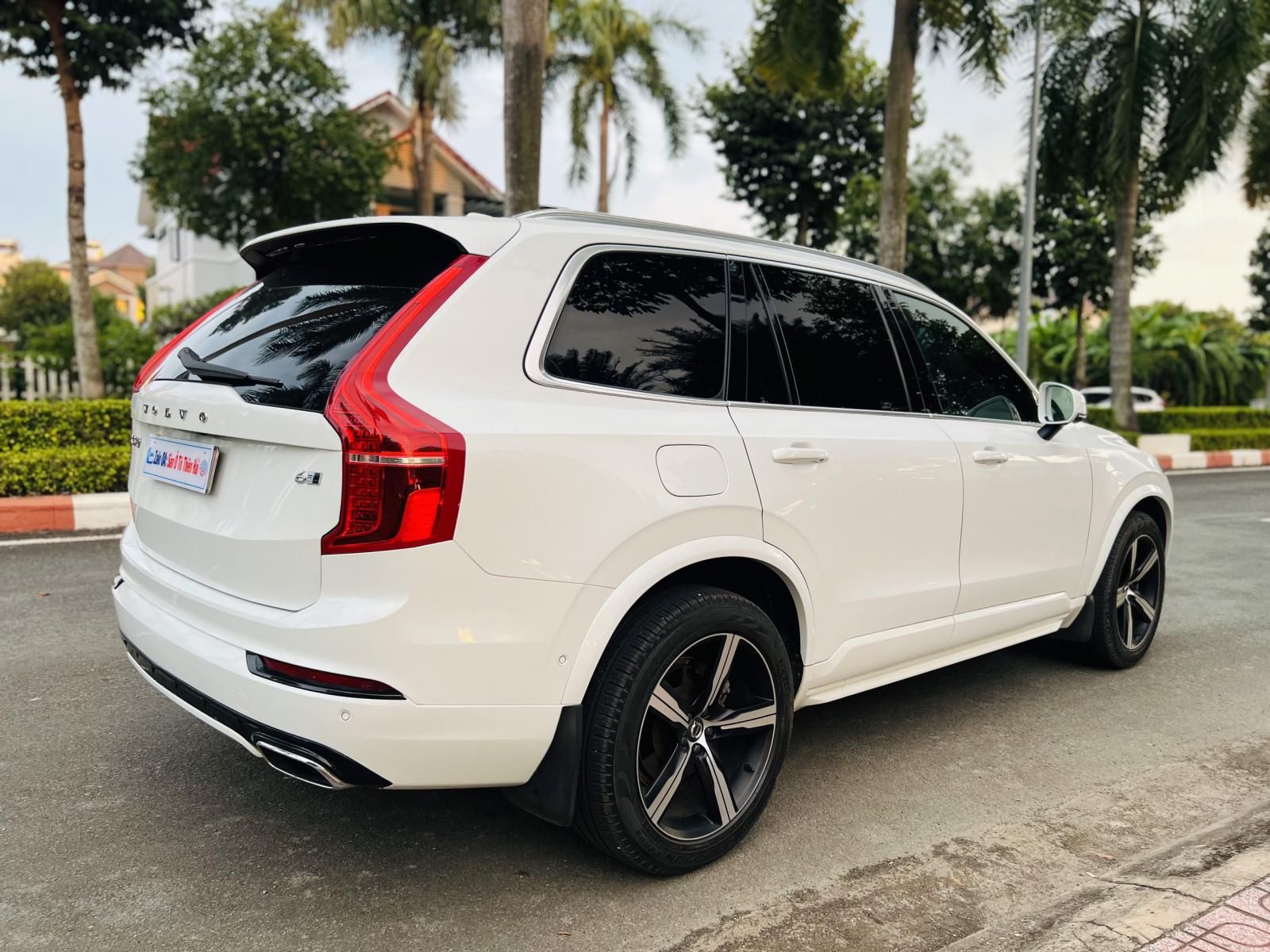 Volvo XC90 2015 - Mua xe tặng 1 miếng vàng thần tài - Miễn phí 100% thuế trước bạ