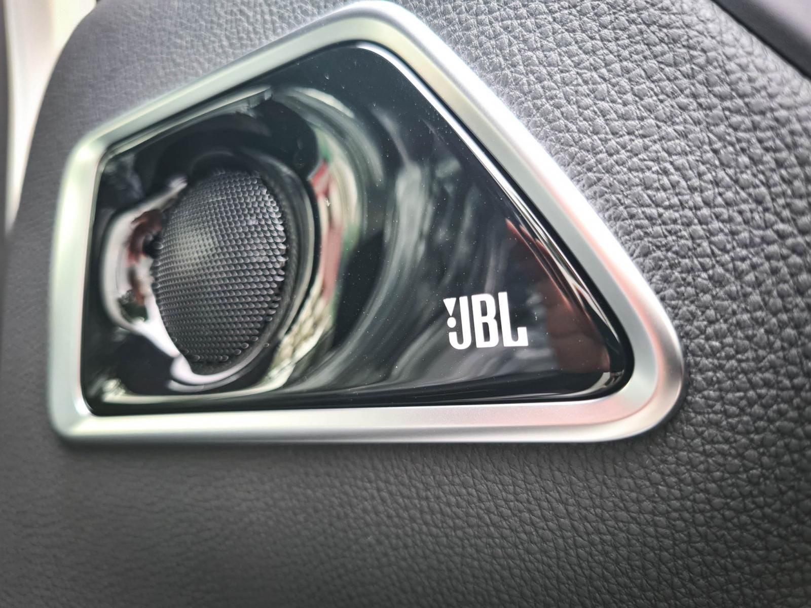 Toyota Land Cruiser 2022 - Xe mới nhập khẩu Châu Âu, sẵn giao ngay giá tốt