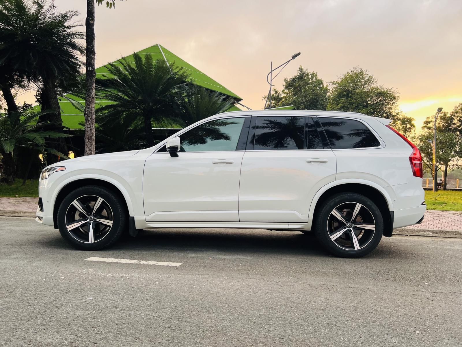 Volvo XC90 2015 - Mua xe tặng 1 miếng vàng thần tài - Miễn phí 100% thuế trước bạ
