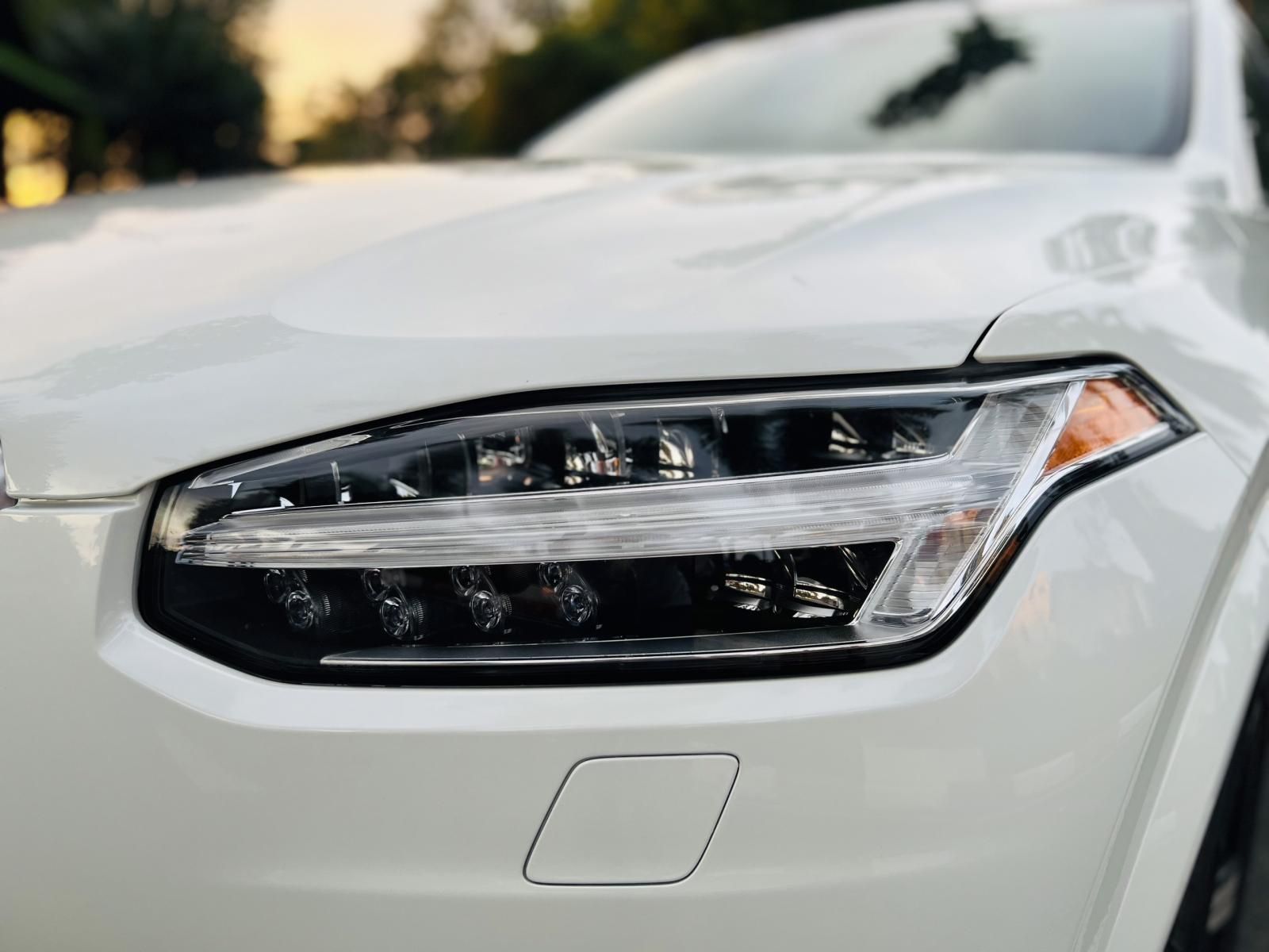 Volvo XC90 2015 - Mua xe tặng 1 miếng vàng thần tài - Miễn phí 100% thuế trước bạ