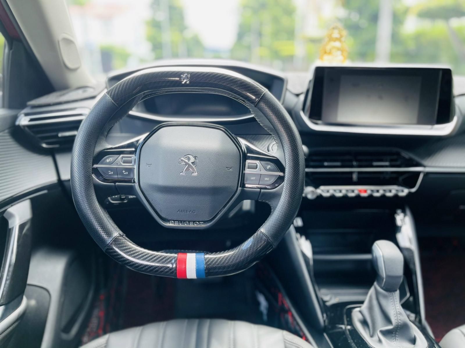 Peugeot 2008 2022 - Miễn phí 100% thuế trước bạ khi mua xe trong tháng - Tặng ngay 1 miếng vàng thần tài