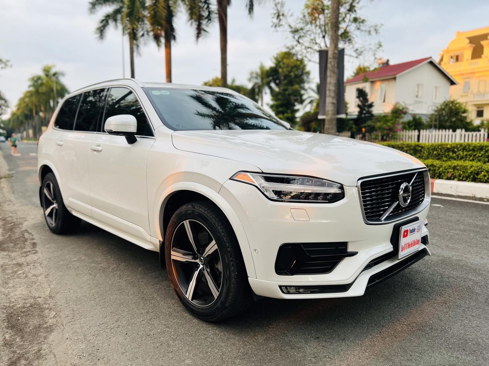 Volvo XC90 2015 - Mua xe tặng 1 miếng vàng thần tài - Miễn phí 100% thuế trước bạ