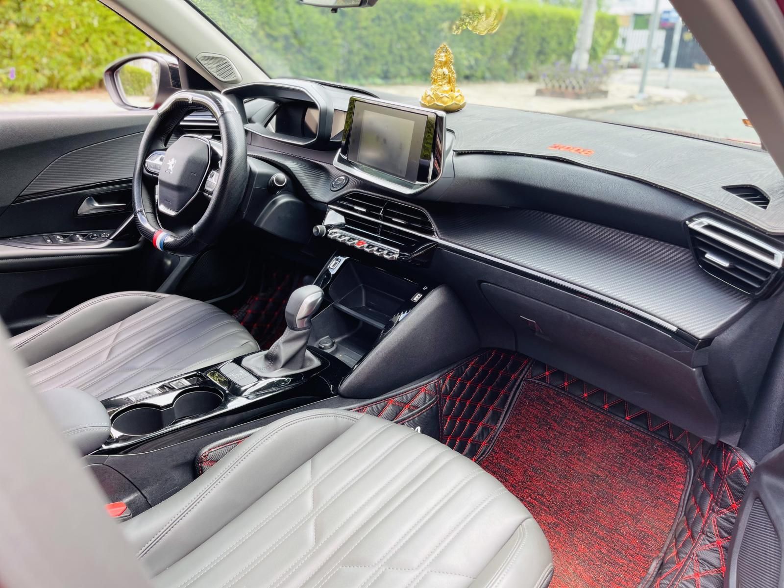 Peugeot 2008 2022 - Miễn phí 100% thuế trước bạ khi mua xe trong tháng - Tặng ngay 1 miếng vàng thần tài