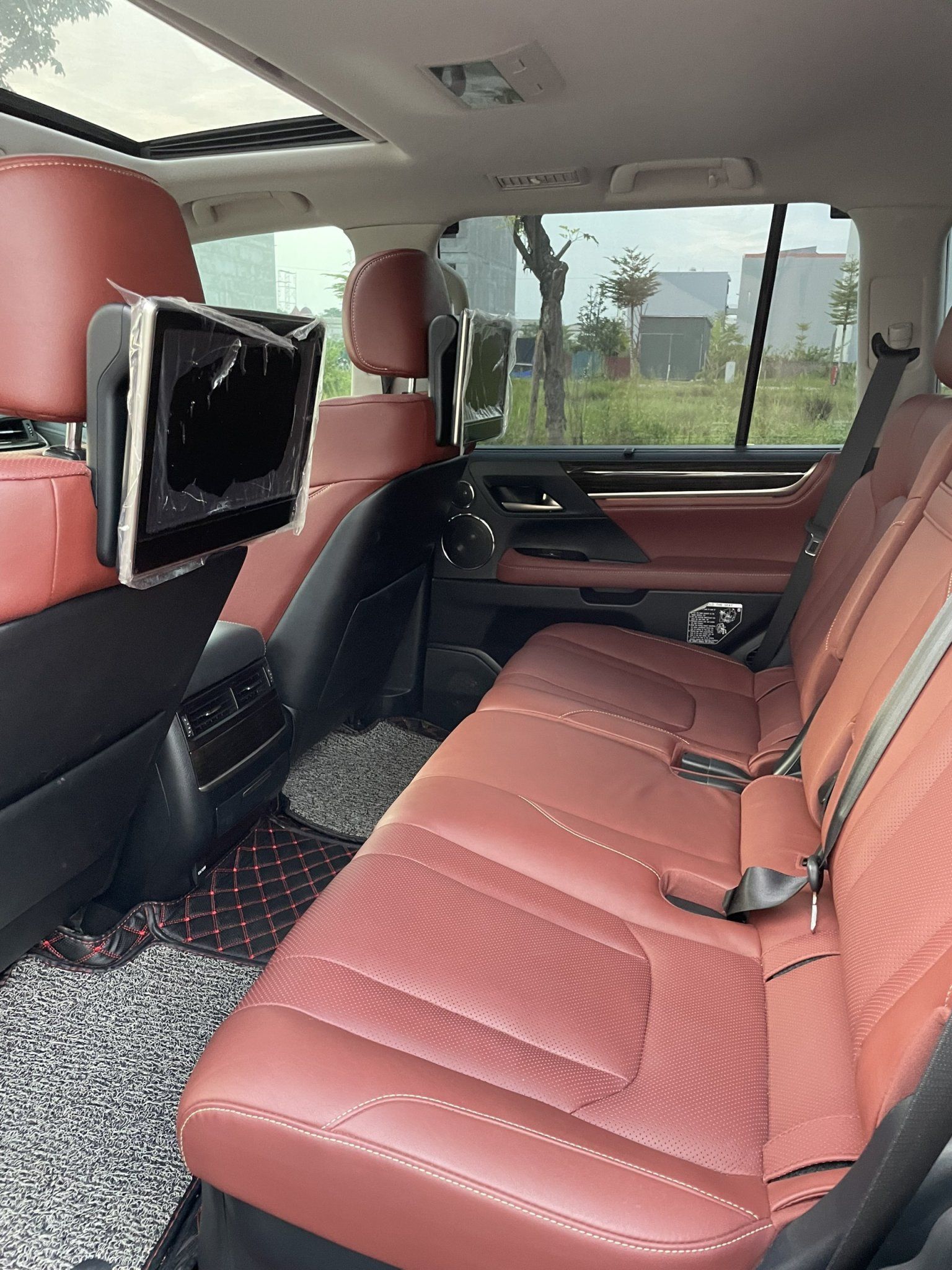 Lexus LX 570 2019 - Xe siêu mới - Bao check toàn quốc