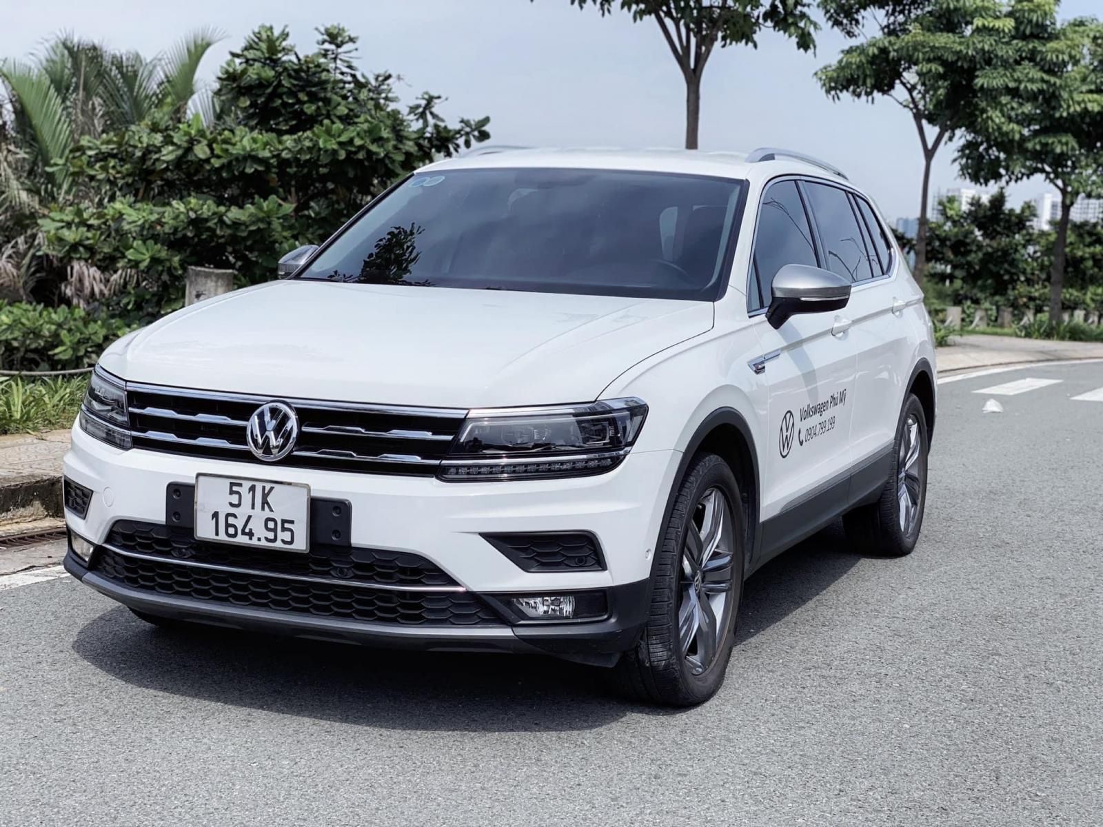 Volkswagen Tiguan Allspace 2021 - Bán xe Demo của hãng mới sử dụng 6 tháng