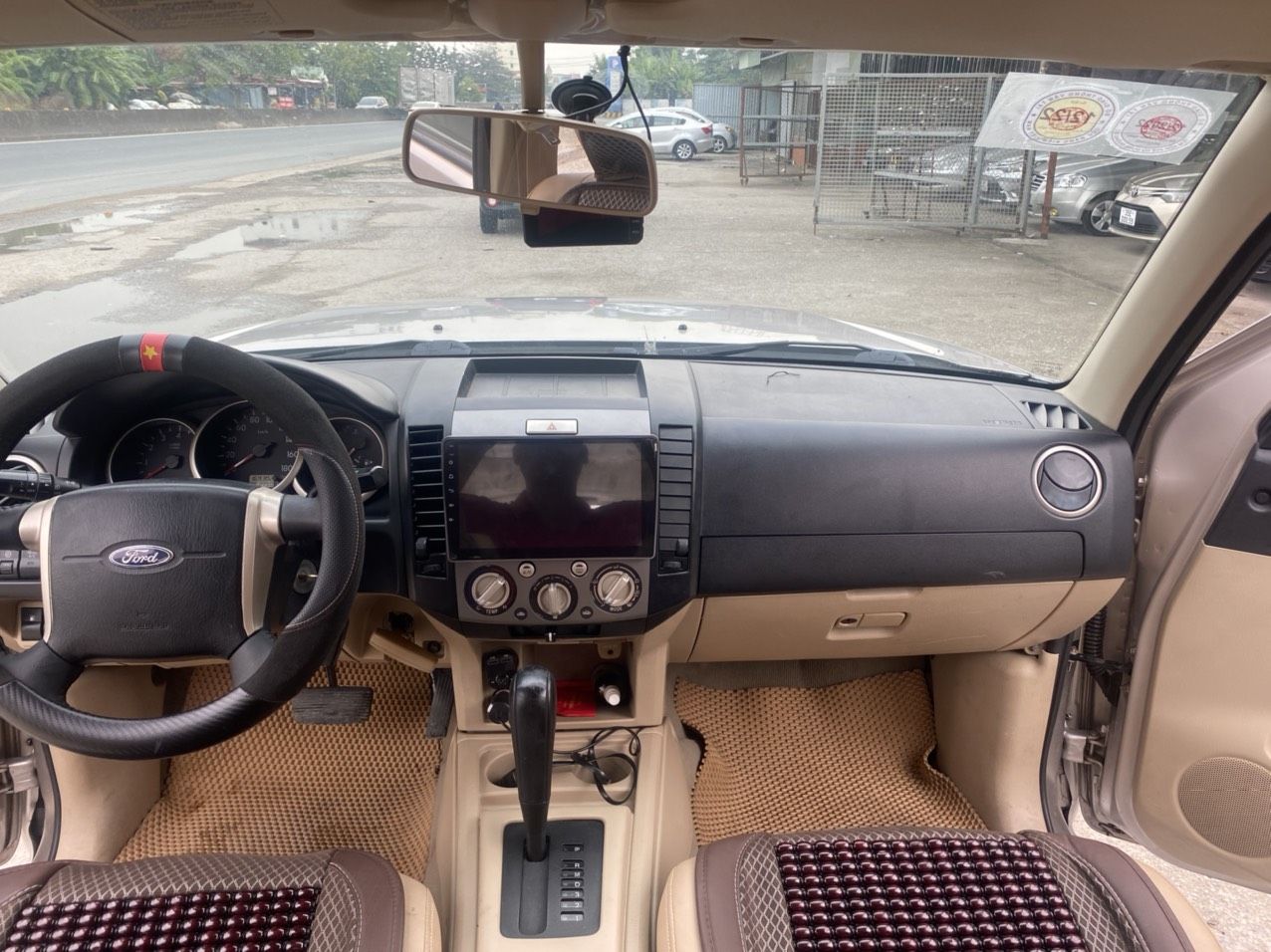 Ford Everest 2011 - Giá 420tr