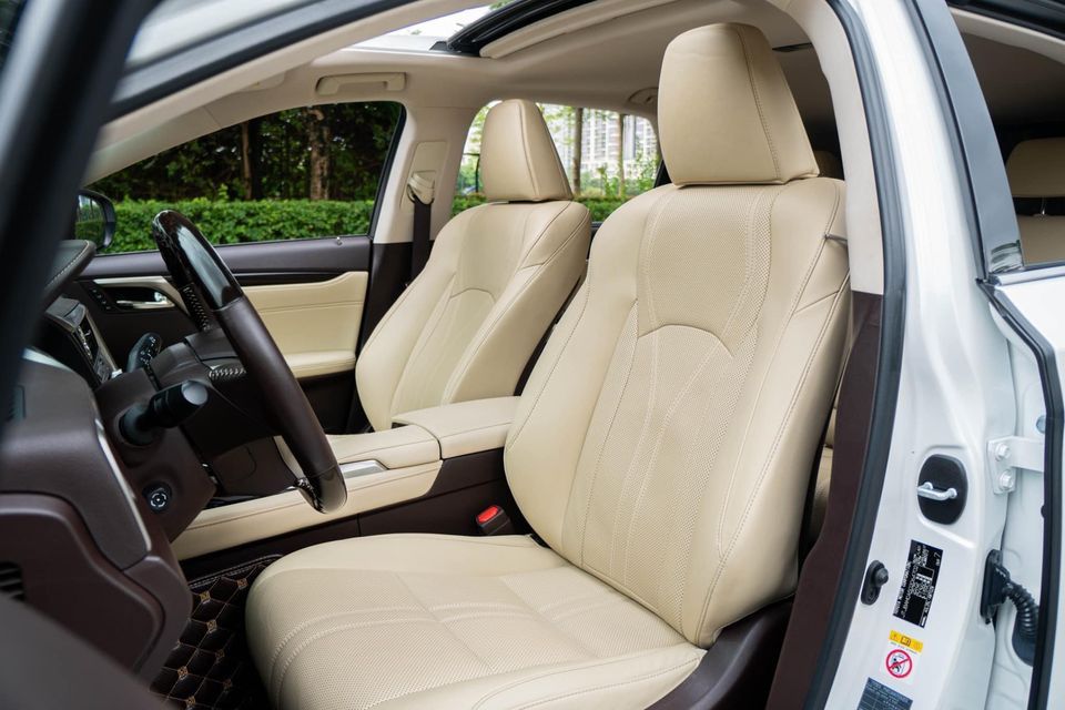 Lexus RX 300 2018 - Màu trắng, xe nhập chính chủ