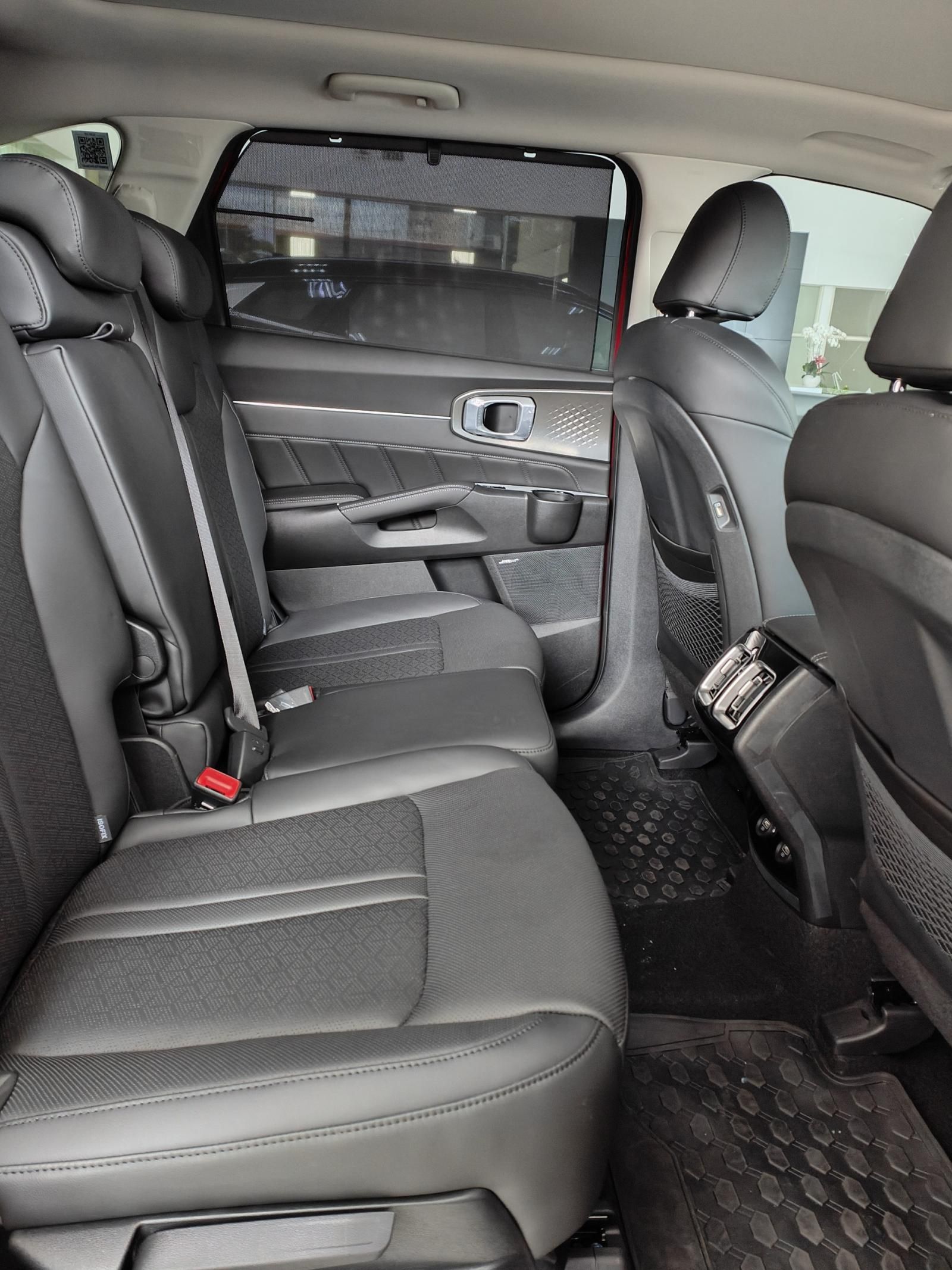 Kia Sorento 2022 - Màu xám nổi bật và siêu hiếm - Giảm 60% thuế trước bạ - Nhiều ưu đãi hấp dẫn