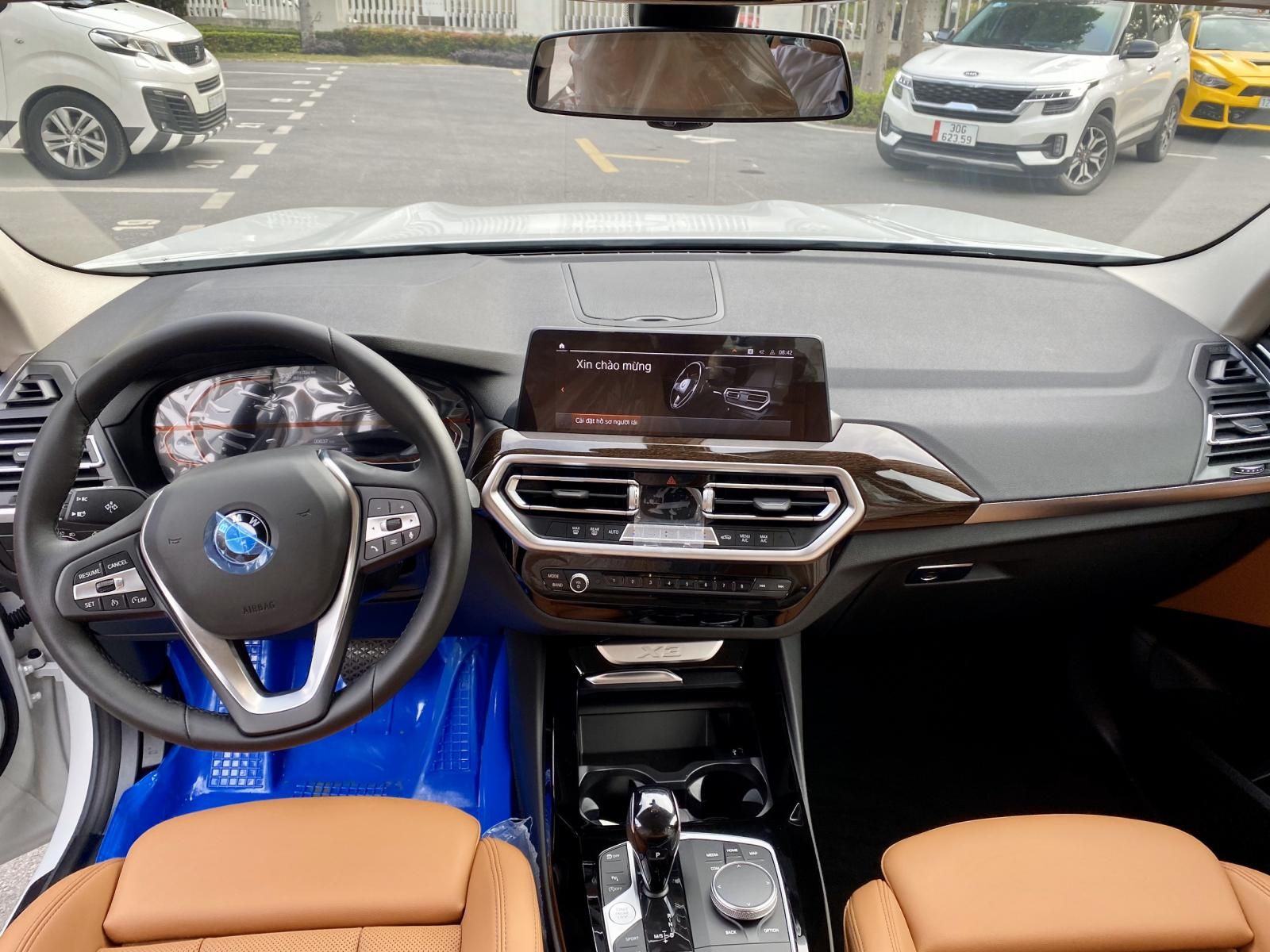 BMW X3 2023 - Ưu đãi T04/2023 - Đủ phiên bản, đủ màu có sẵn giao ngay