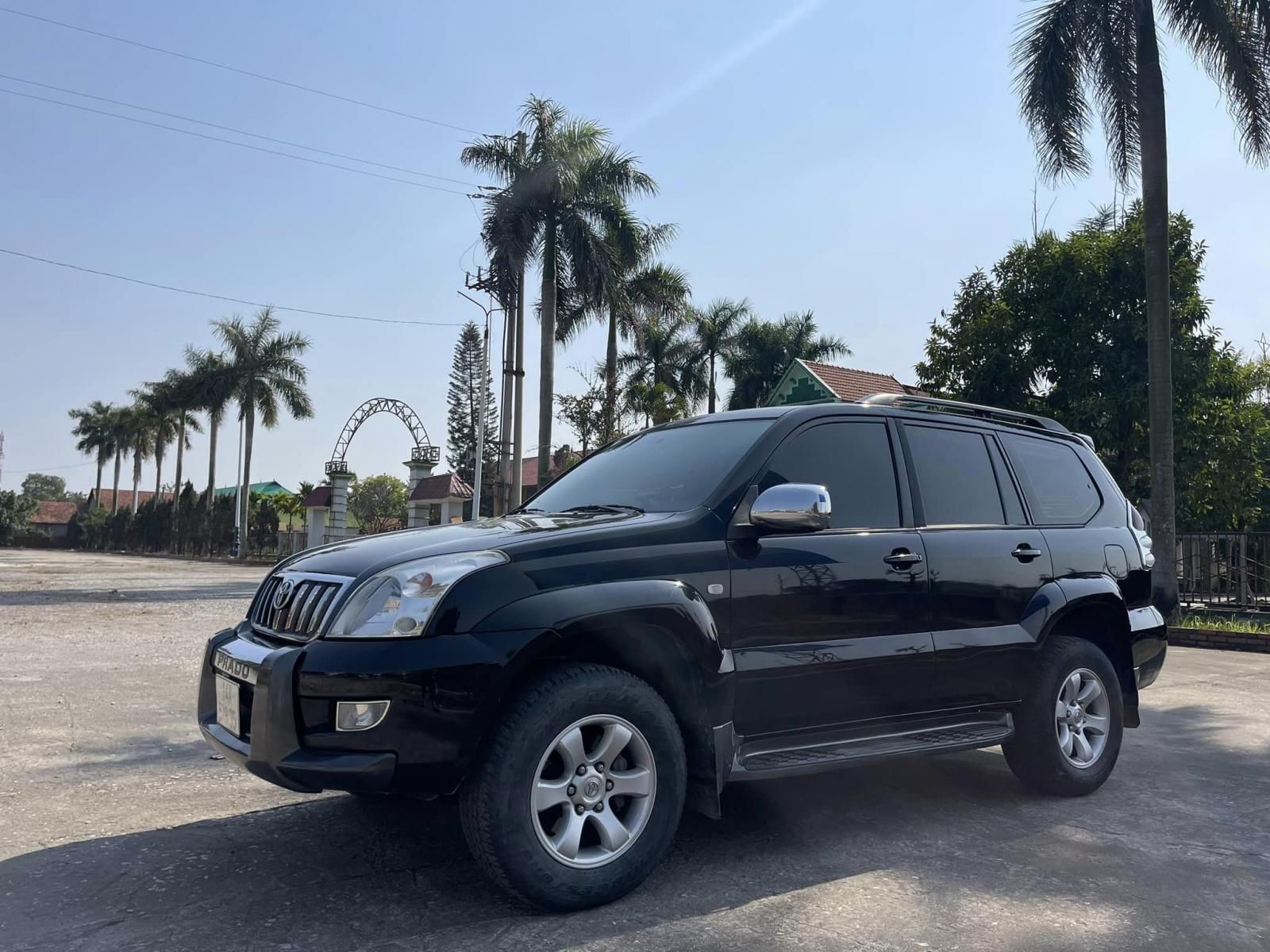 Toyota Land Cruiser Prado 2007 - Màu đen, nhập khẩu