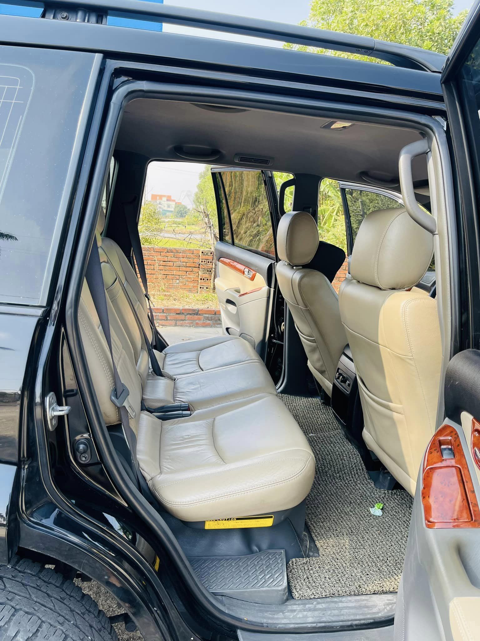 Toyota Land Cruiser Prado 2007 - Màu đen, nhập khẩu