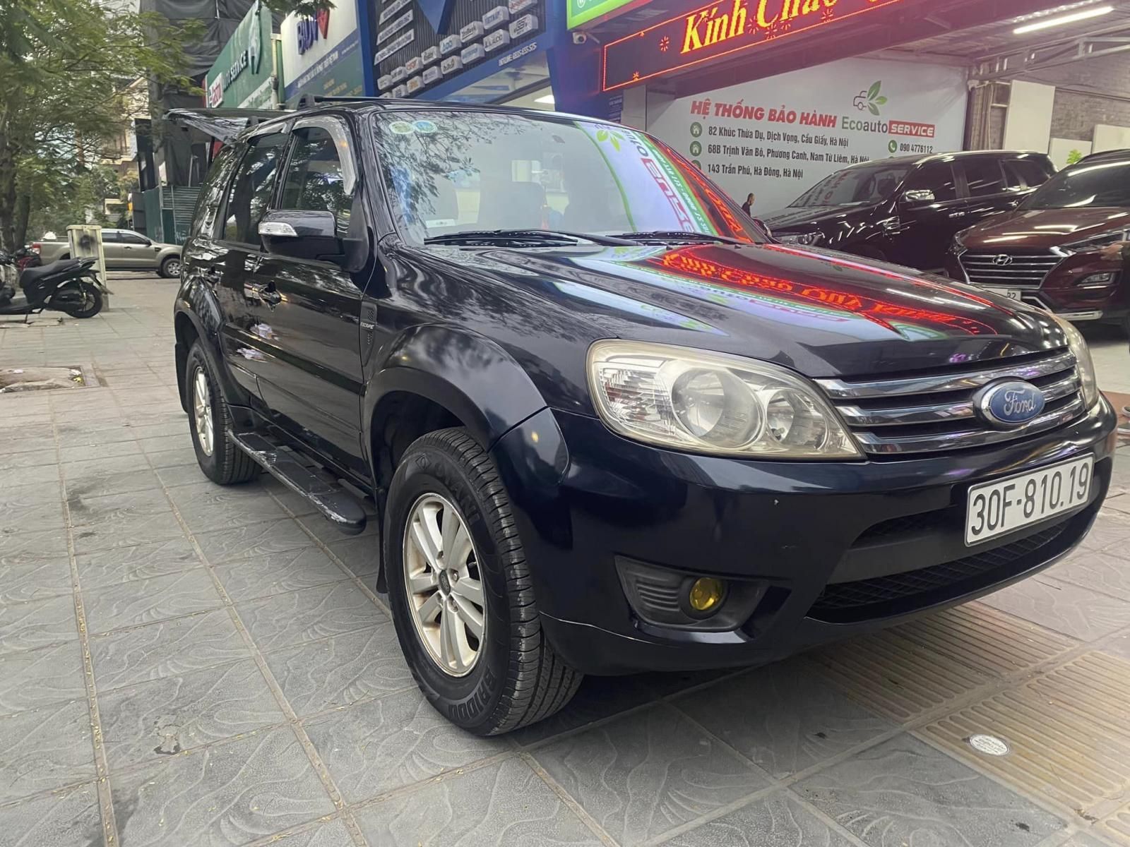 Ford Escape 2009 - Màu đen