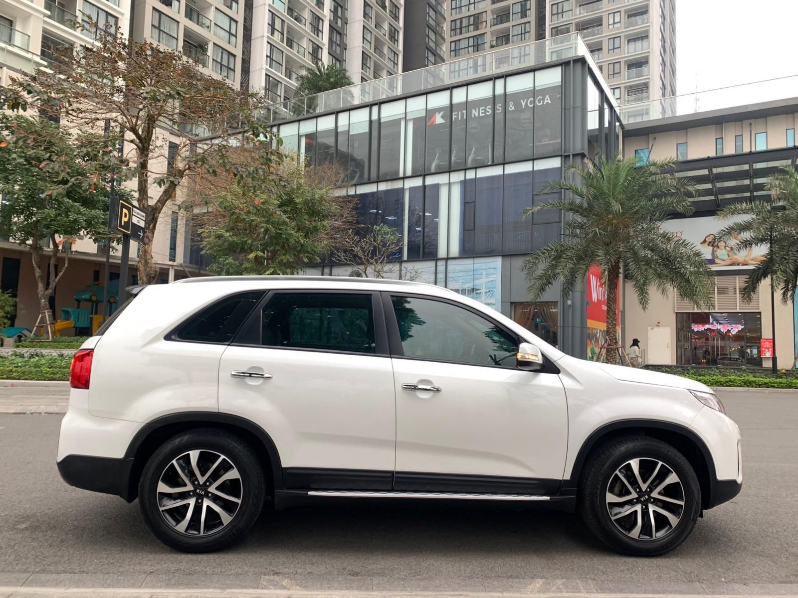 Kia Sorento 2019 - Mới 95%, giá 740tr