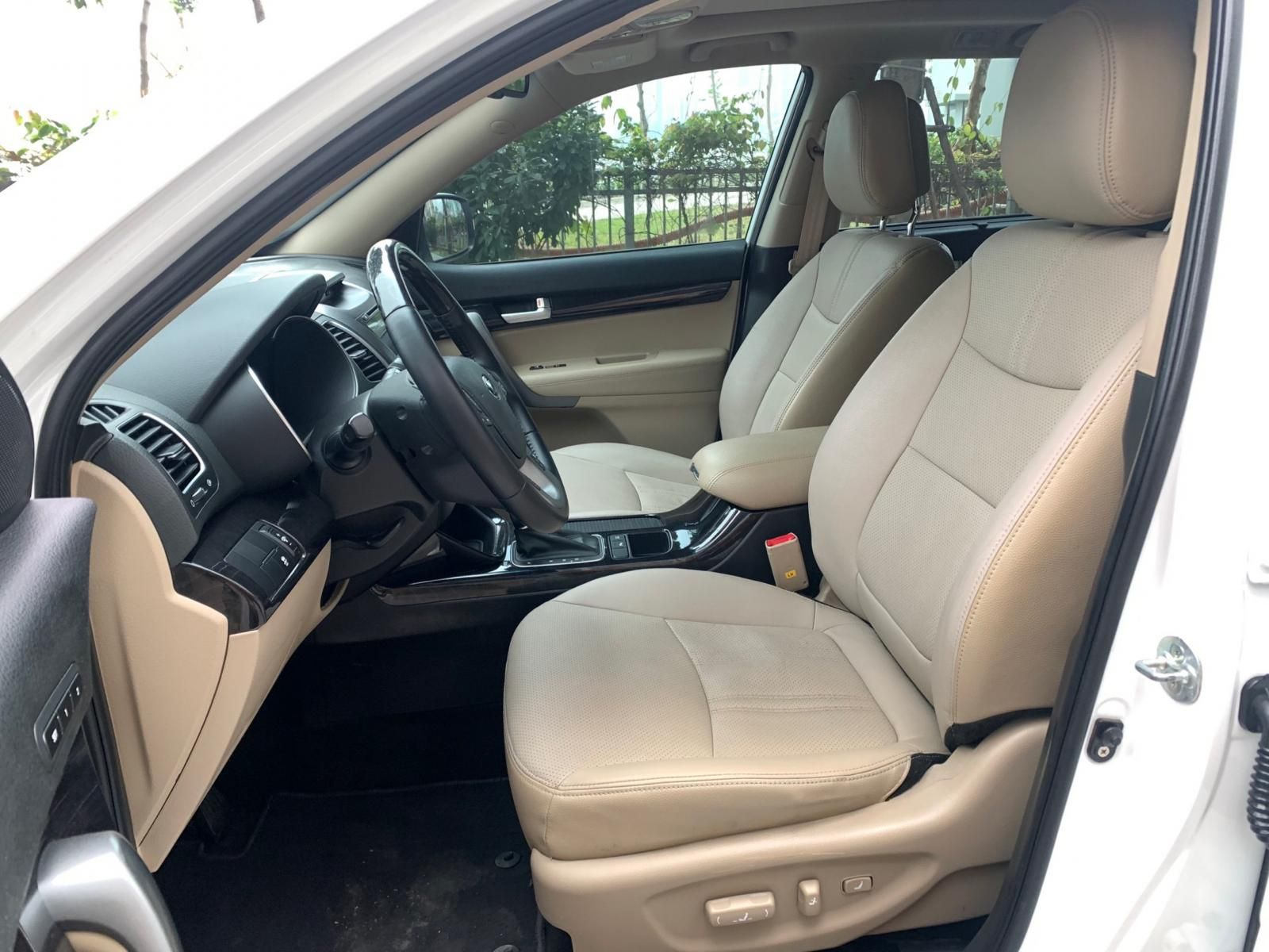 Kia Sorento 2019 - Mới 95%, giá 740tr