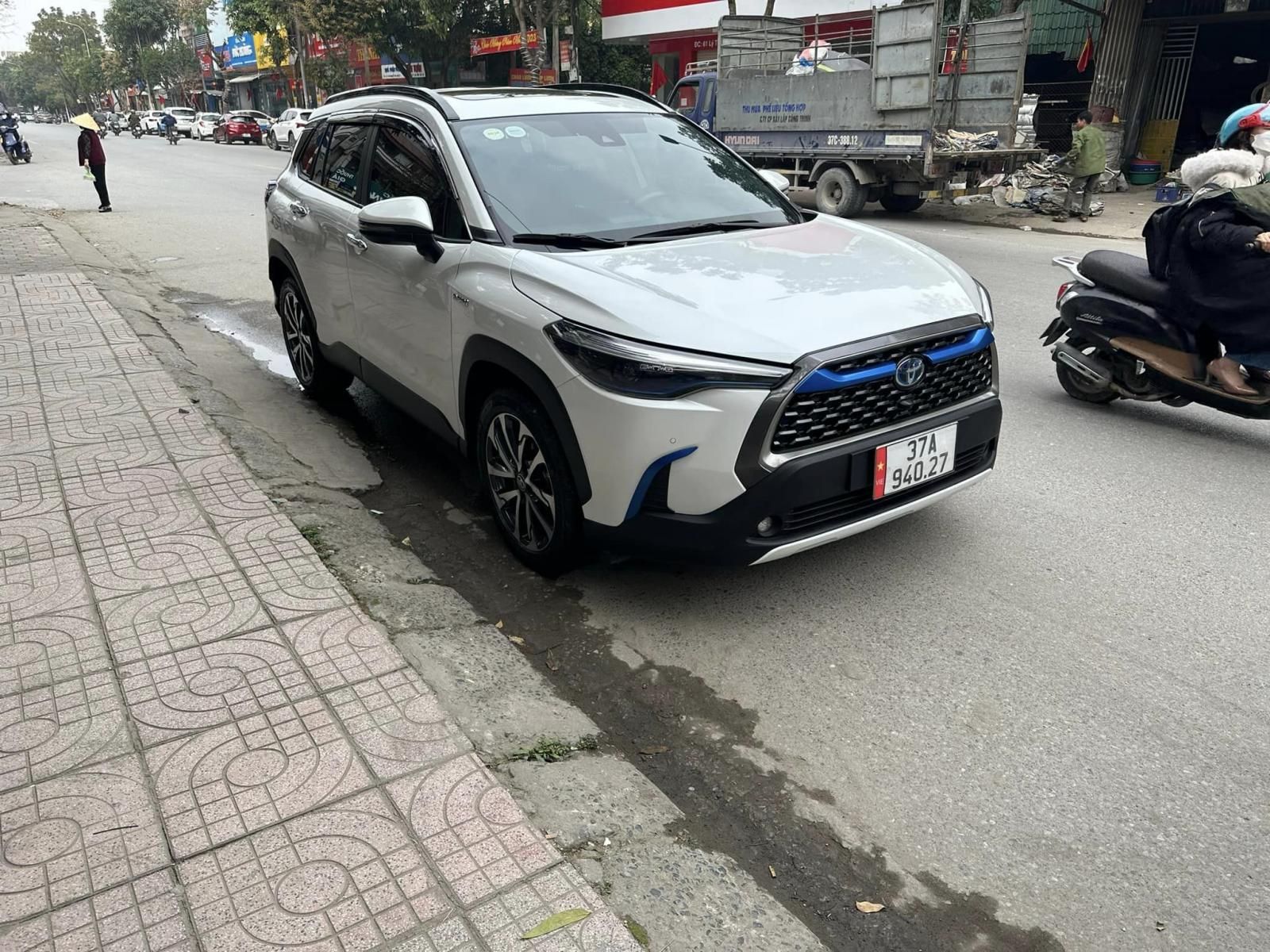 Toyota Corolla Cross 2021 - Màu trắng