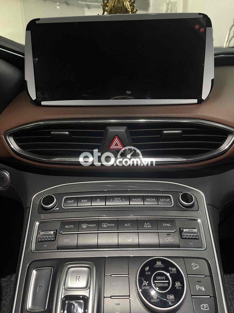 Hyundai Santa Fe  SANTAFE 2.2 CAO CẤP 2021 MÀU ĐEN MỚI 95% 2021 - HYUNDAI SANTAFE 2.2 CAO CẤP 2021 MÀU ĐEN MỚI 95%