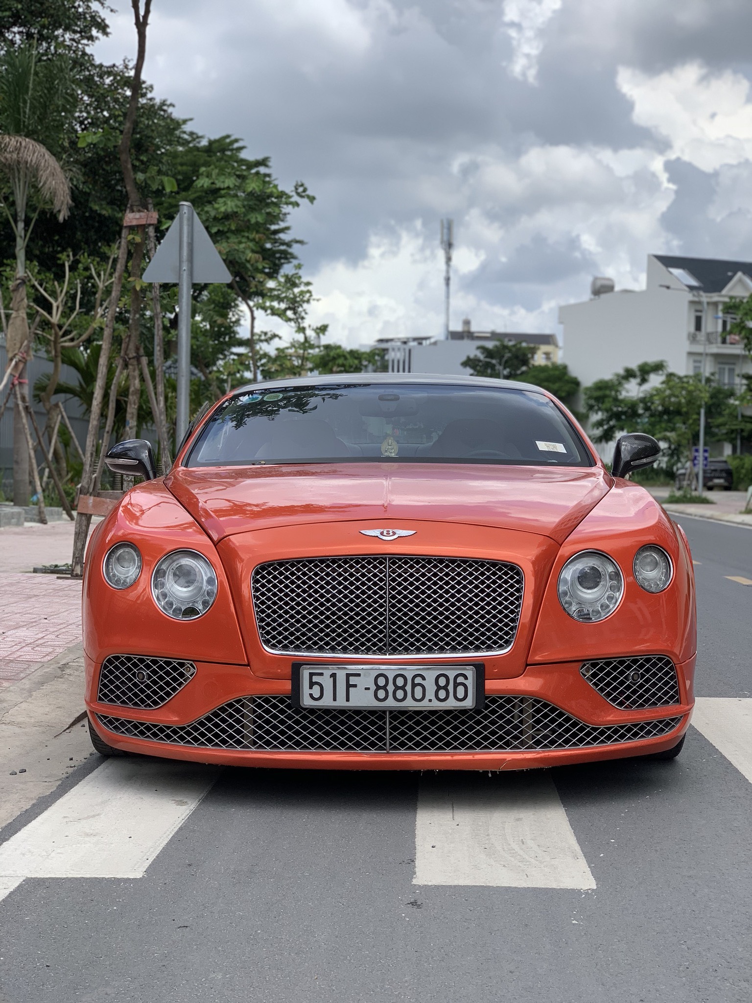 Bentley Continental GT 2004 - Bentley Continental GT 2 cửa thể thao sản xuất 2004 đăng kí lần đầu 2008 , Biển SIÊU VIP
