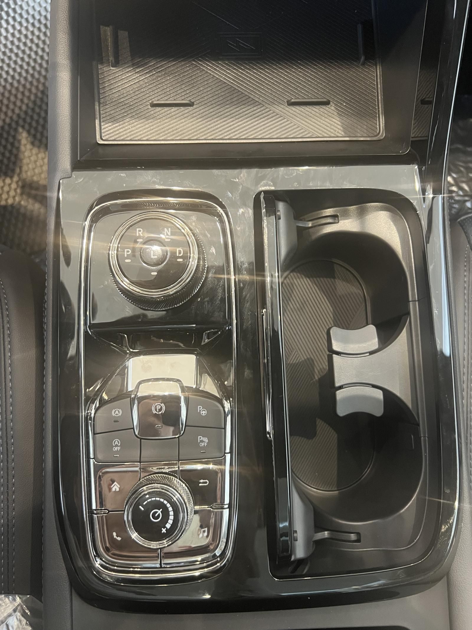 Ford Territory 2023 - Quà tặng gần 100tr, trả góp lãi suất thấp