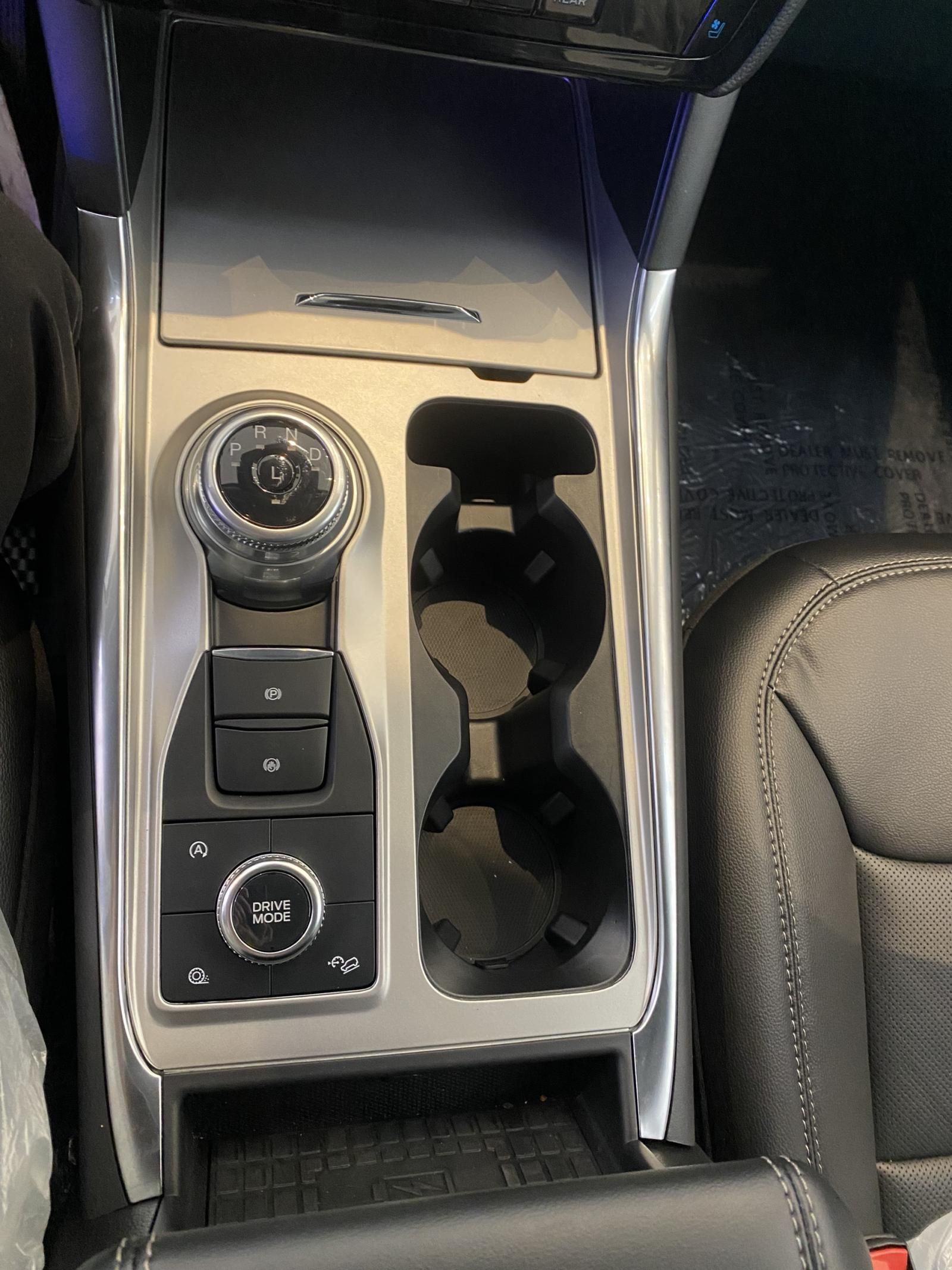 Ford Explorer 2022 - Giao xe tận nhà, giấy tờ đơn giản