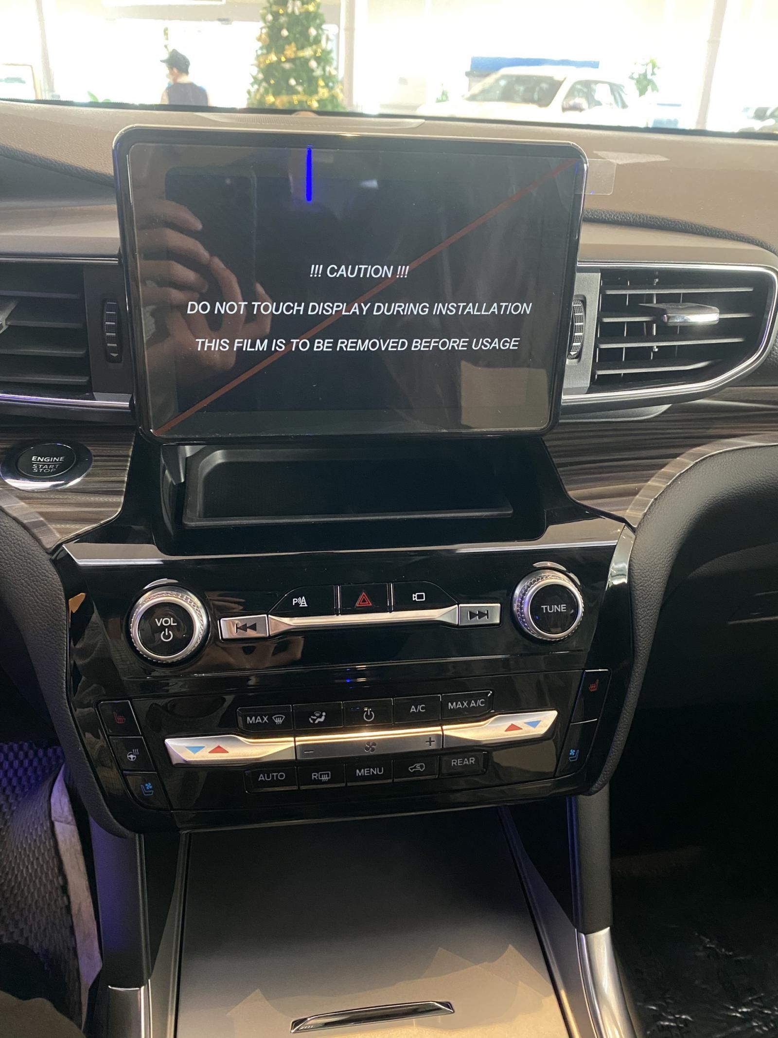 Ford Explorer 2022 - Giao xe tận nhà, giấy tờ đơn giản