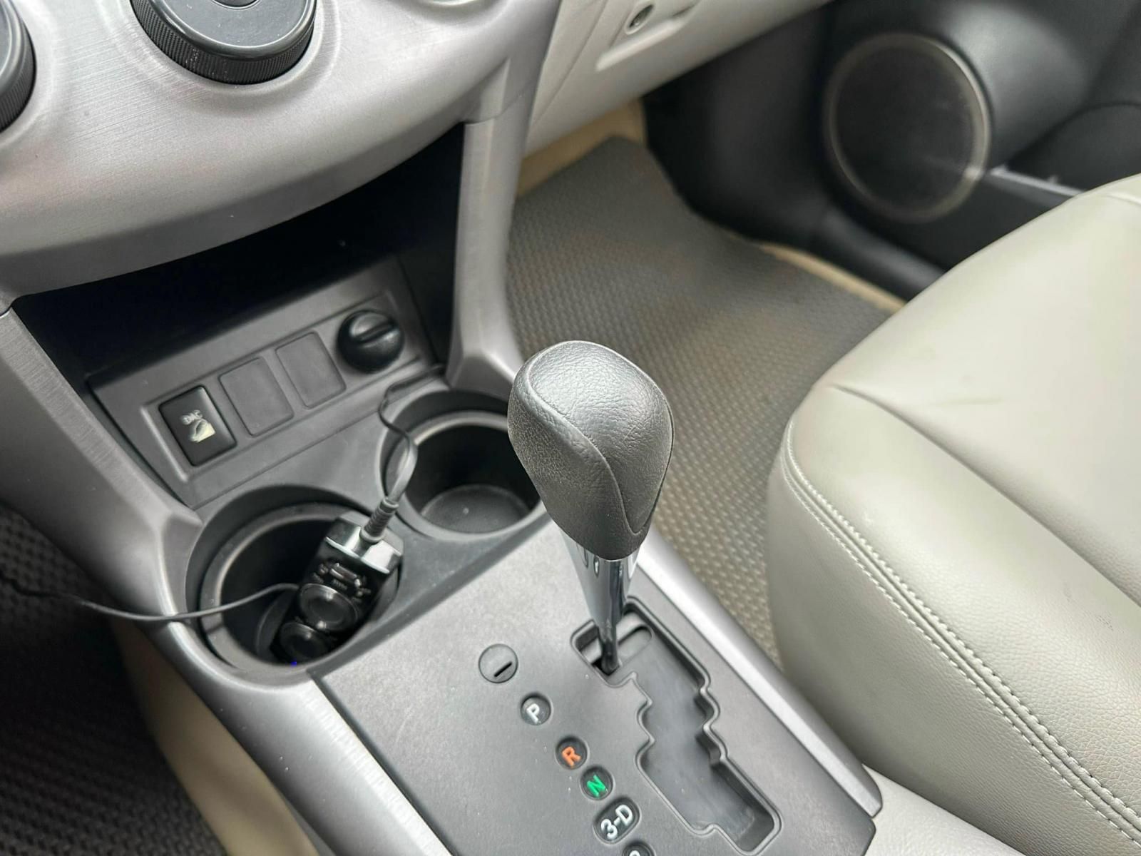 Toyota RAV4 2007 - Lăn bánh 2008