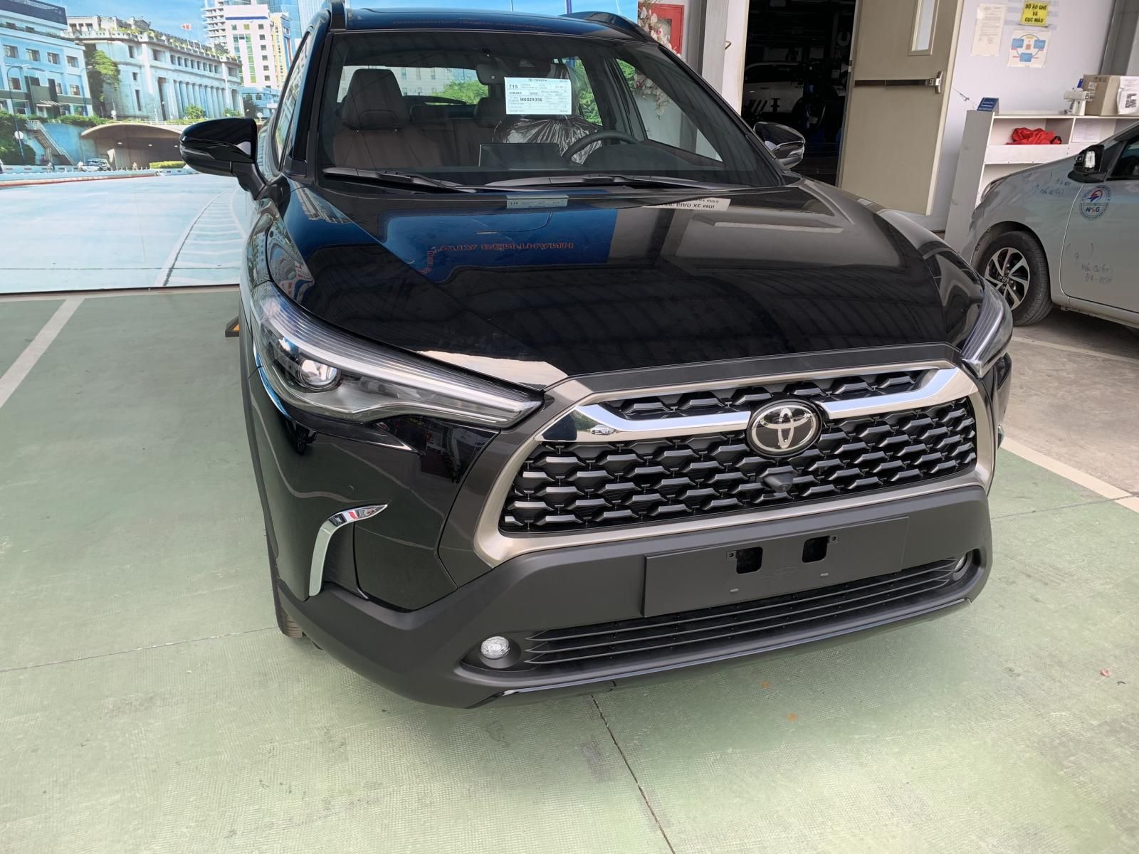 Toyota Corolla Cross 2023 - [ Hồ Chí Minh] cam kết giá tốt nhất miền Nam, quà tặng phụ kiện, giảm sâu tiền mặt, bảo hiểm theo xe