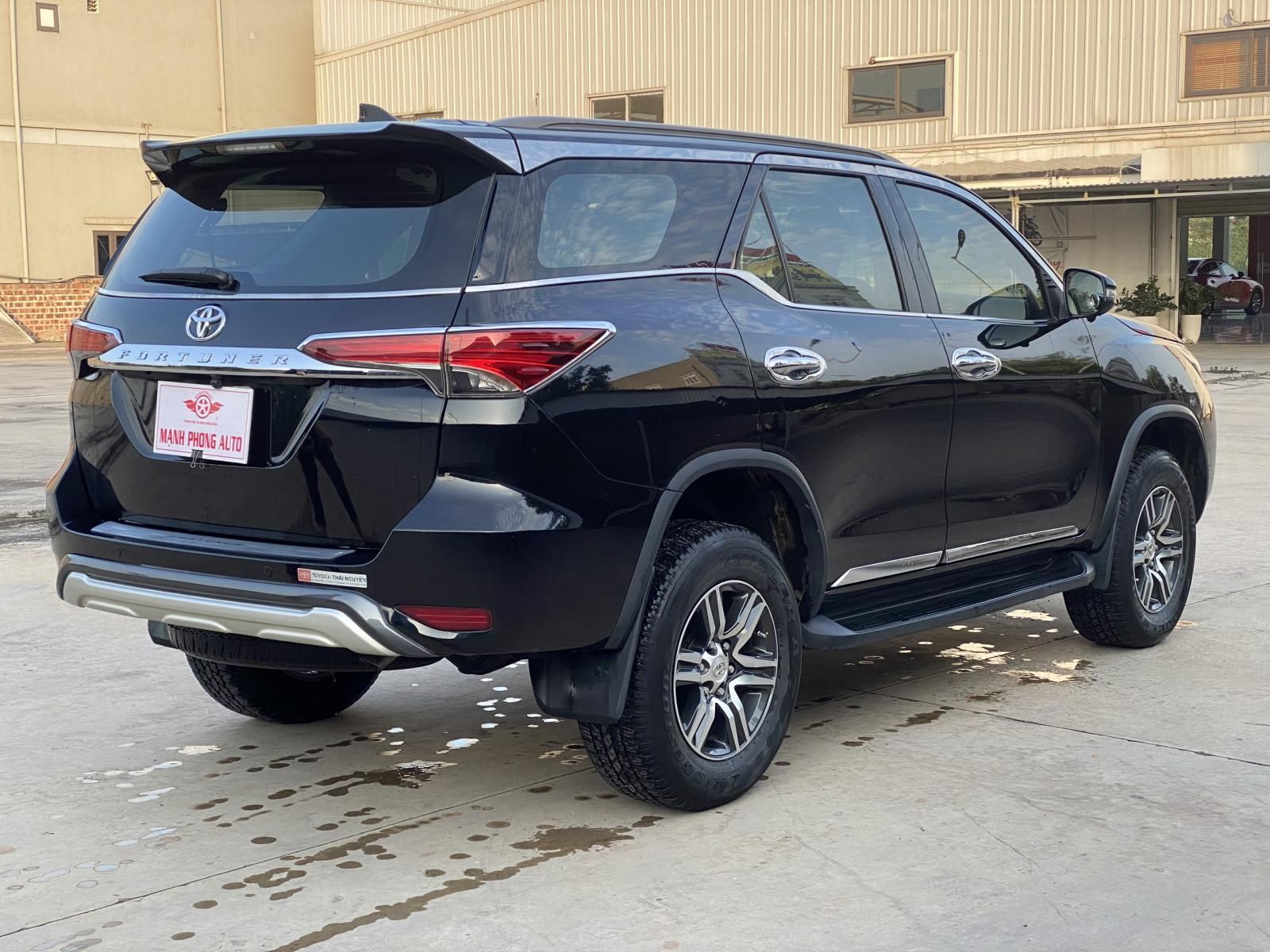 Toyota Fortuner 2018 - Máy xăng, nhập khẩu