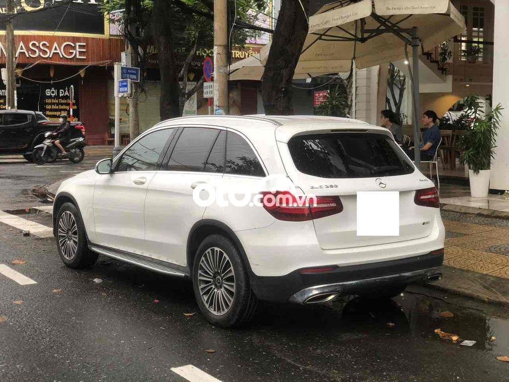 Mercedes-Benz GLC Mercedes  250 4MATIC 2019 2019 - Mercedes GLC 250 4MATIC 2019