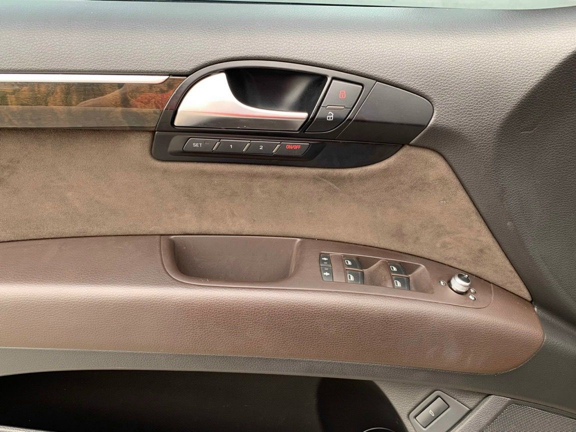 Audi Q7 2010 - Xe cực chất